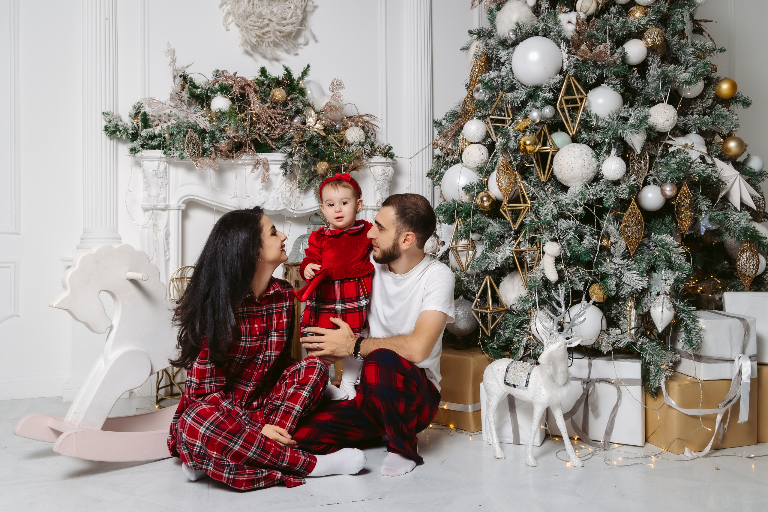 Новый Год 2025. Свадебный Фотограф в Москве Гор Магтагян