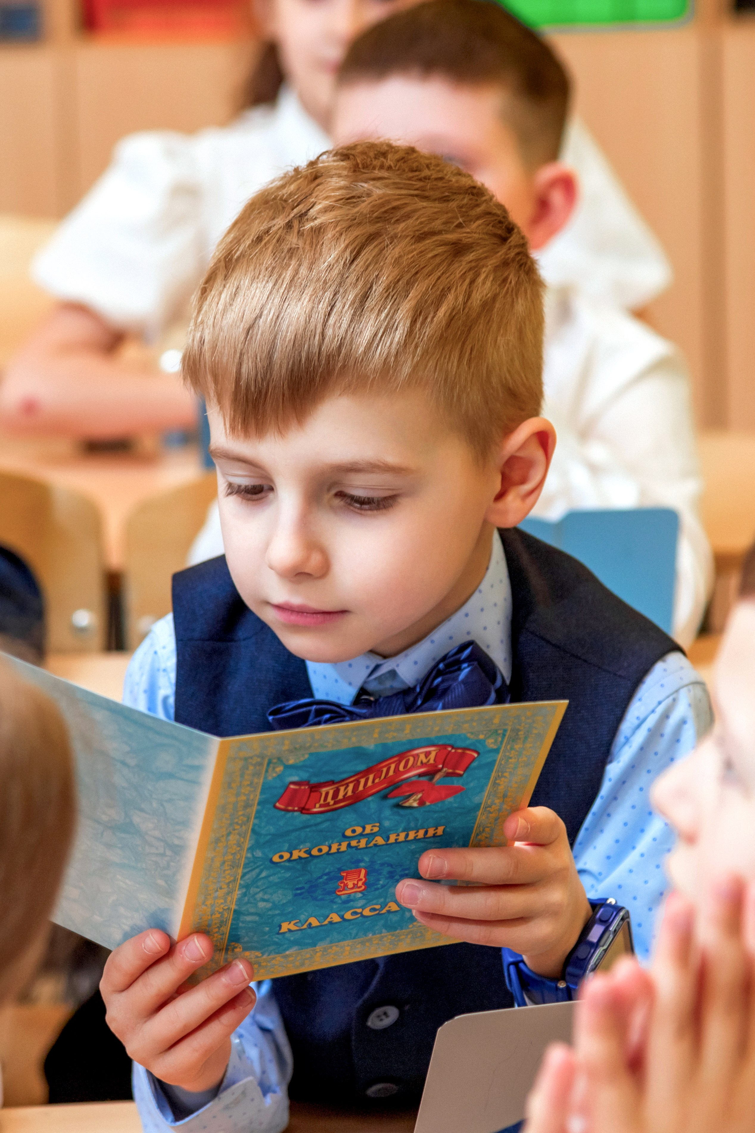 НАЧАЛЬНАЯ ШКОЛА. Фотограф Алина Лебедь