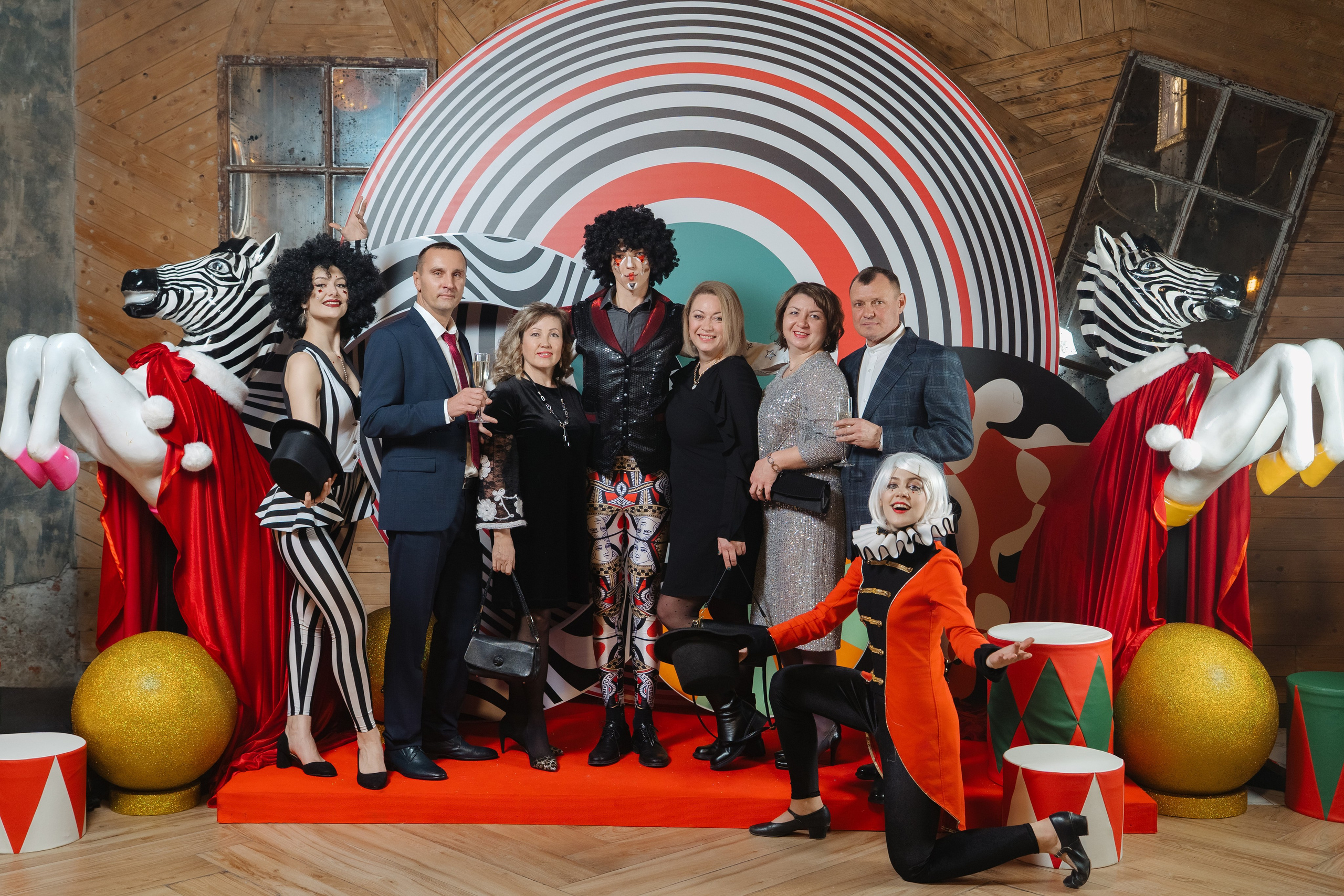 Новогодний корпоратив. КОРПОРАТИВНЫЙ, ИМИДЖЕВЫЙ И РЕПОРТАЖНЫЙ ФОТОГРАФ МАКСИМ МЕШ
