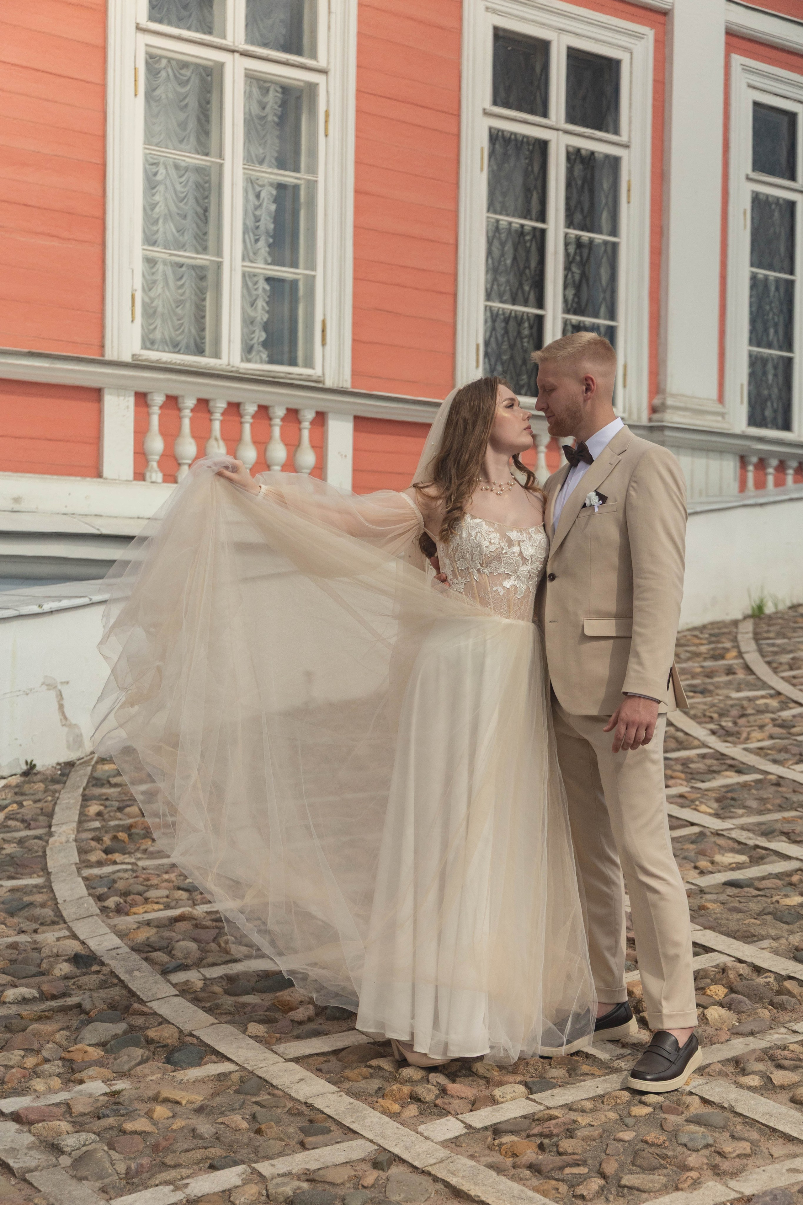 Свадебная фотосессия свадебный фотограф Татьяна Марсуверских свадебная фотопрогулка Москва Жуковский. Фотограф для маркетплейсов, фотоуслуги в Жуковском Татьяна Марсуверских