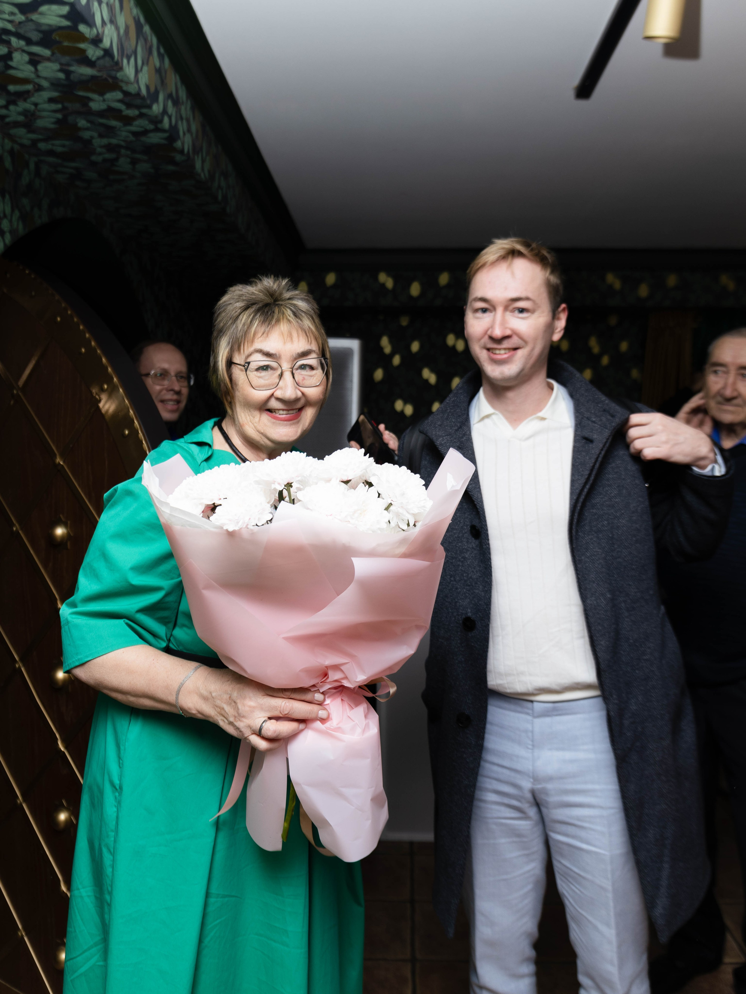 Юбилей Ольги Ивановны. Семейный фотограф Софи Симакова в Волгограде и Волжском