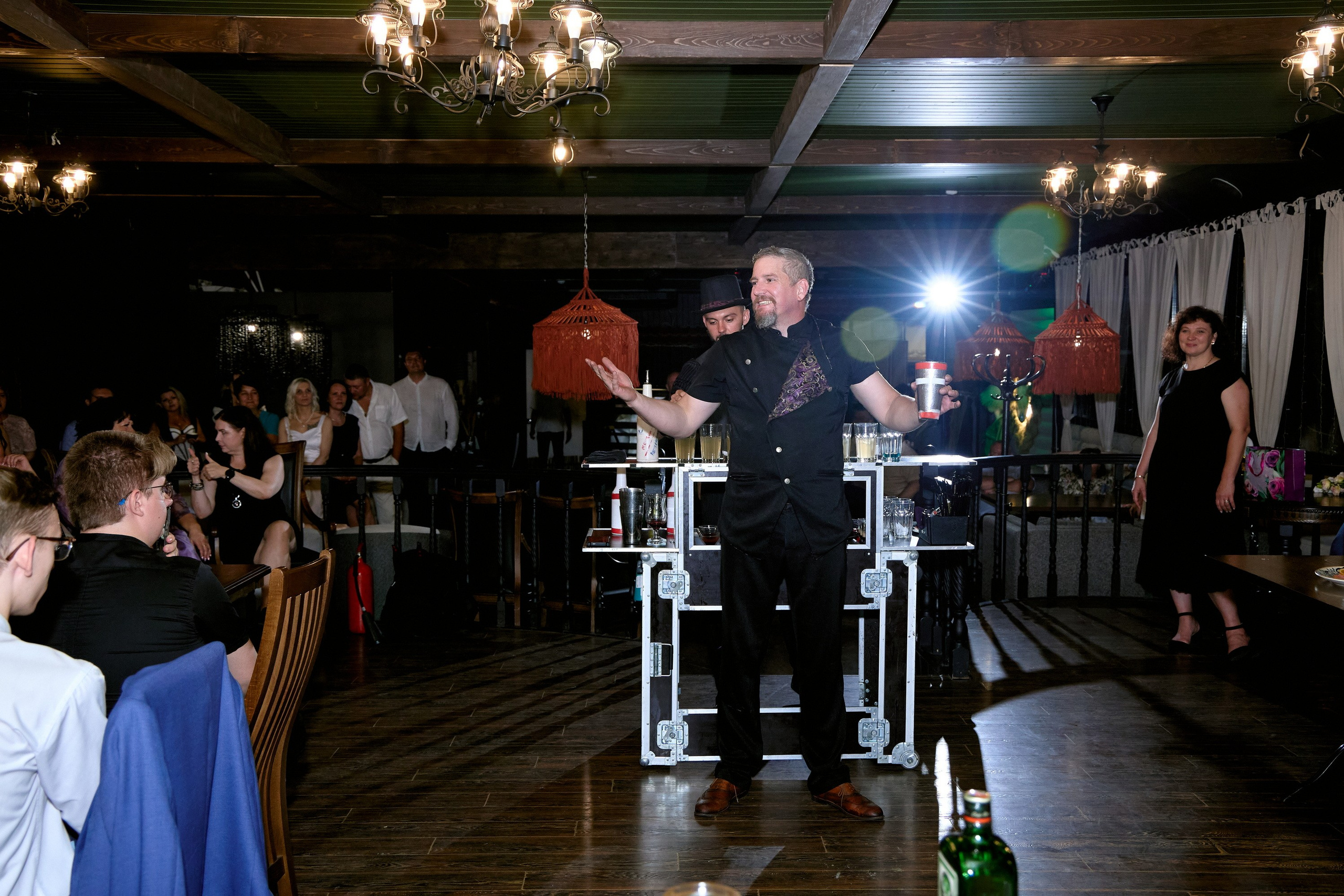 Выпускной 35 Сош. Фотограф Выпускные альбомы Таганрог Сергей Коробченко