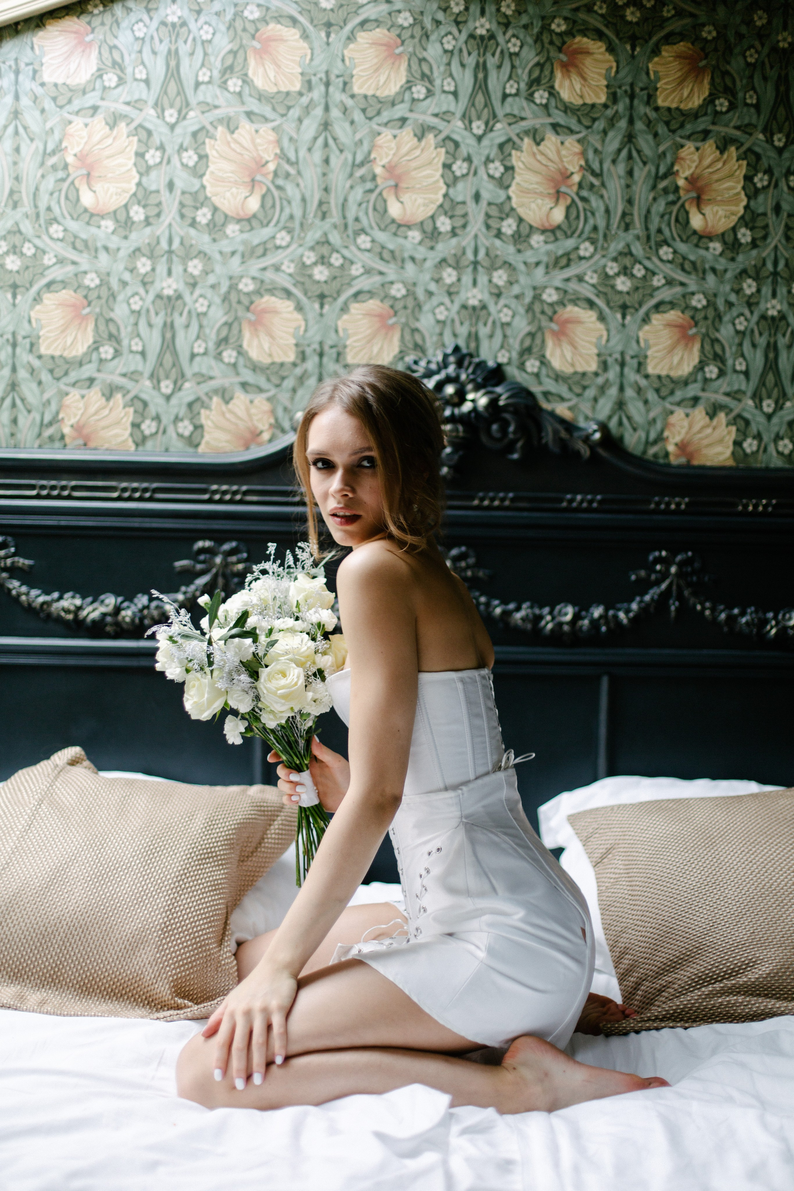 Свадебная фотосессия в бутик отеле Арбат 6, свадебный фотограф в Москве