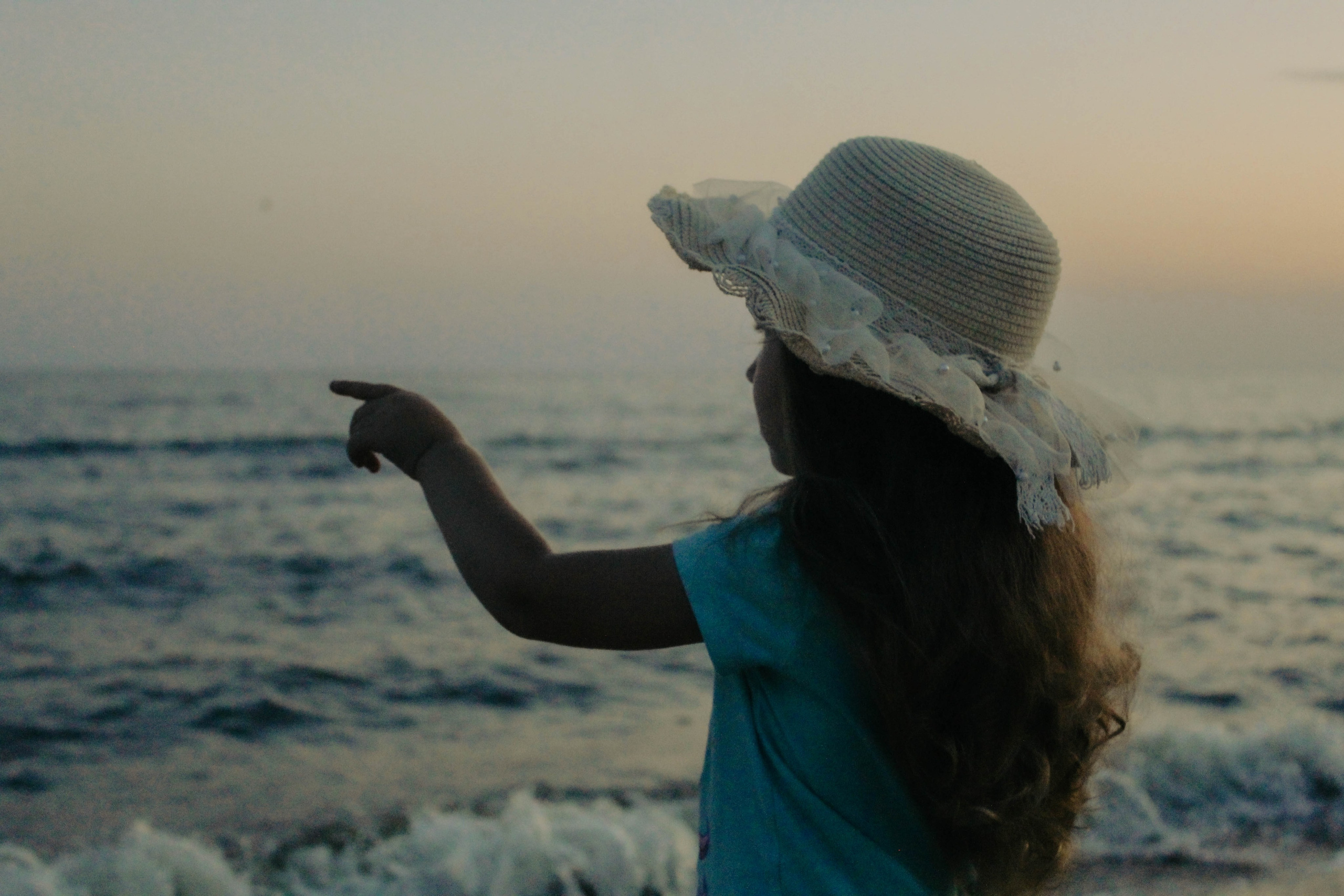 Два поколения. Илья Чемис — Фотограф в Мариуполе