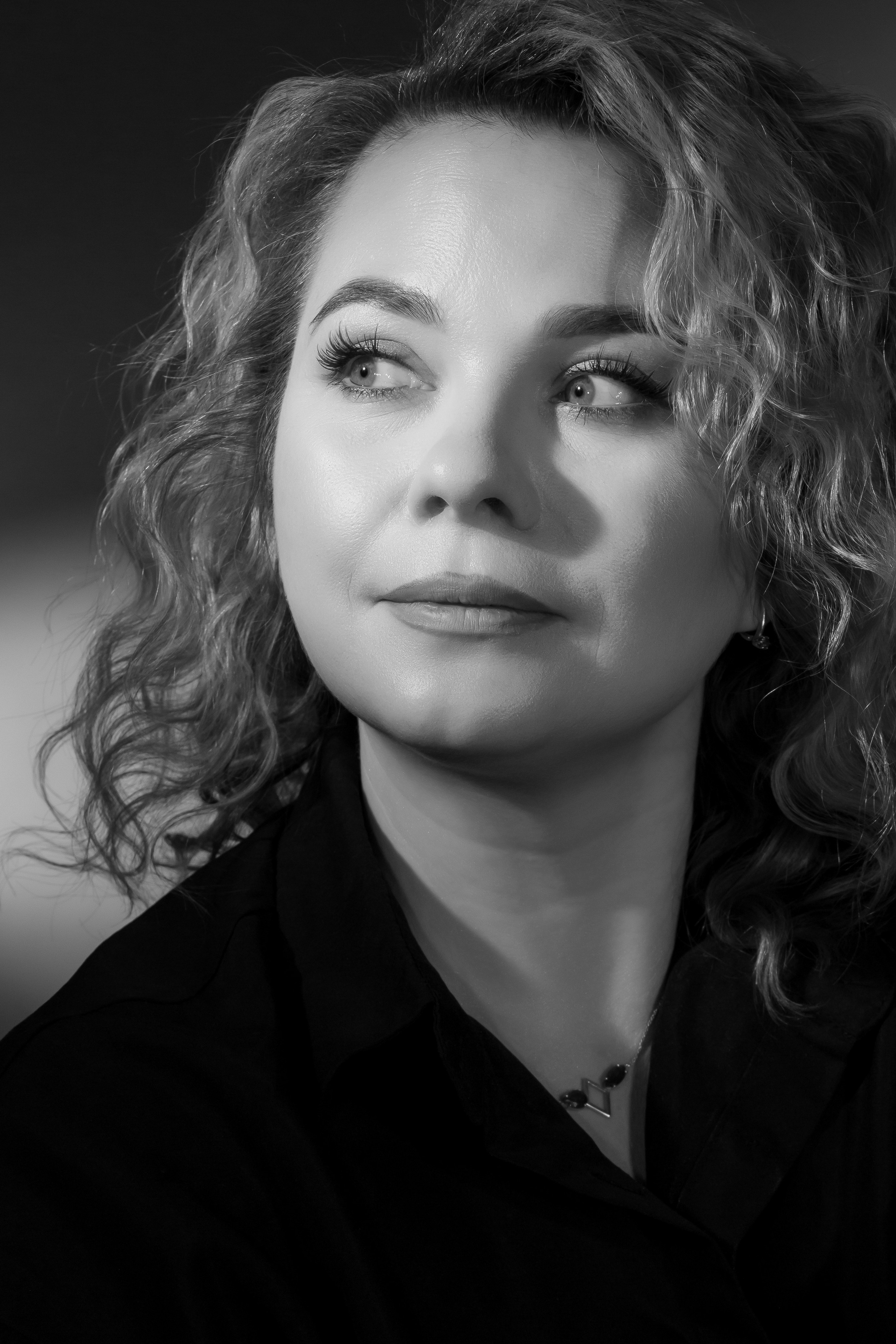 ЧБ портреты. Фотостудия Алматы. Фотосъемка Алматы. Фотосессия Алматы. Фотокурсы. Обучение фотографии. Аренда студии