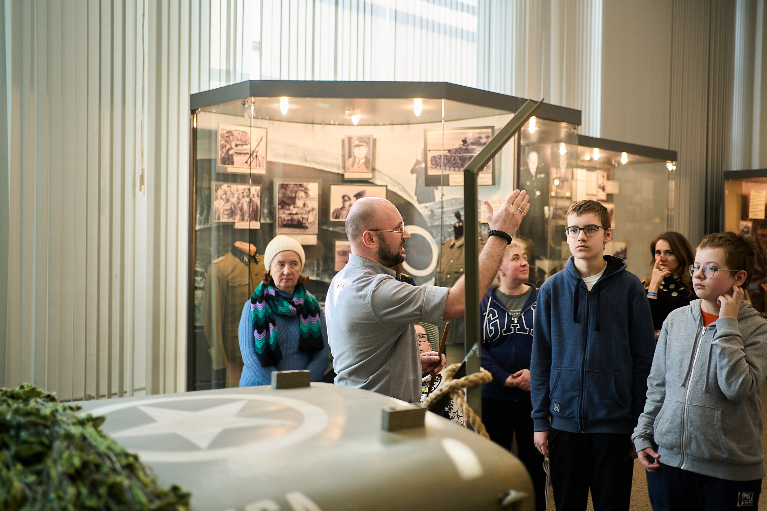 Субботник у Управления делами Мэра и Правительства Москвы. Фотограф и Видеограф в Москве. Олег Корушев