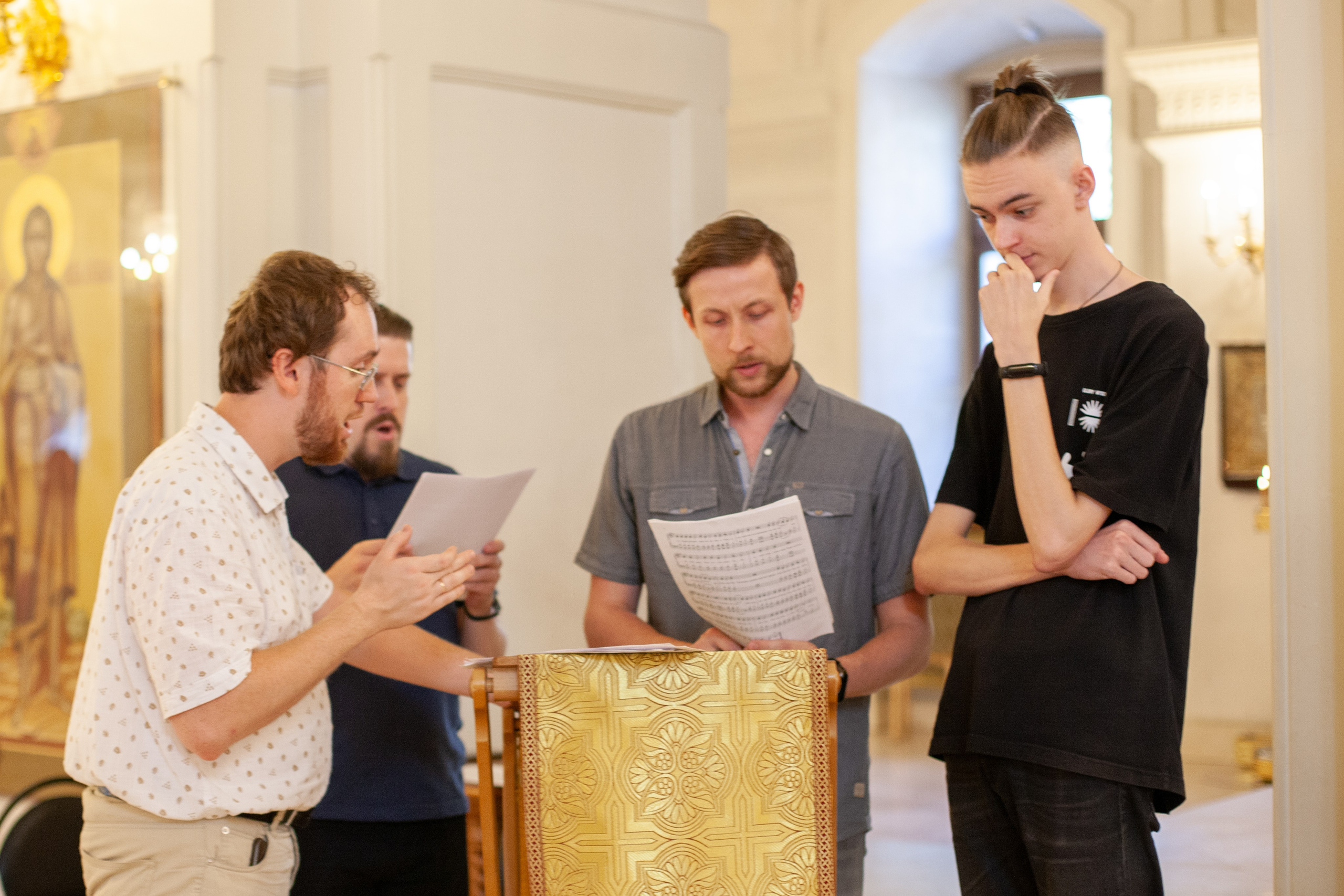 Венчание в храме Преображения Господня, стиль «Kodak Vision 500T». Фотограф на крещение/венчание