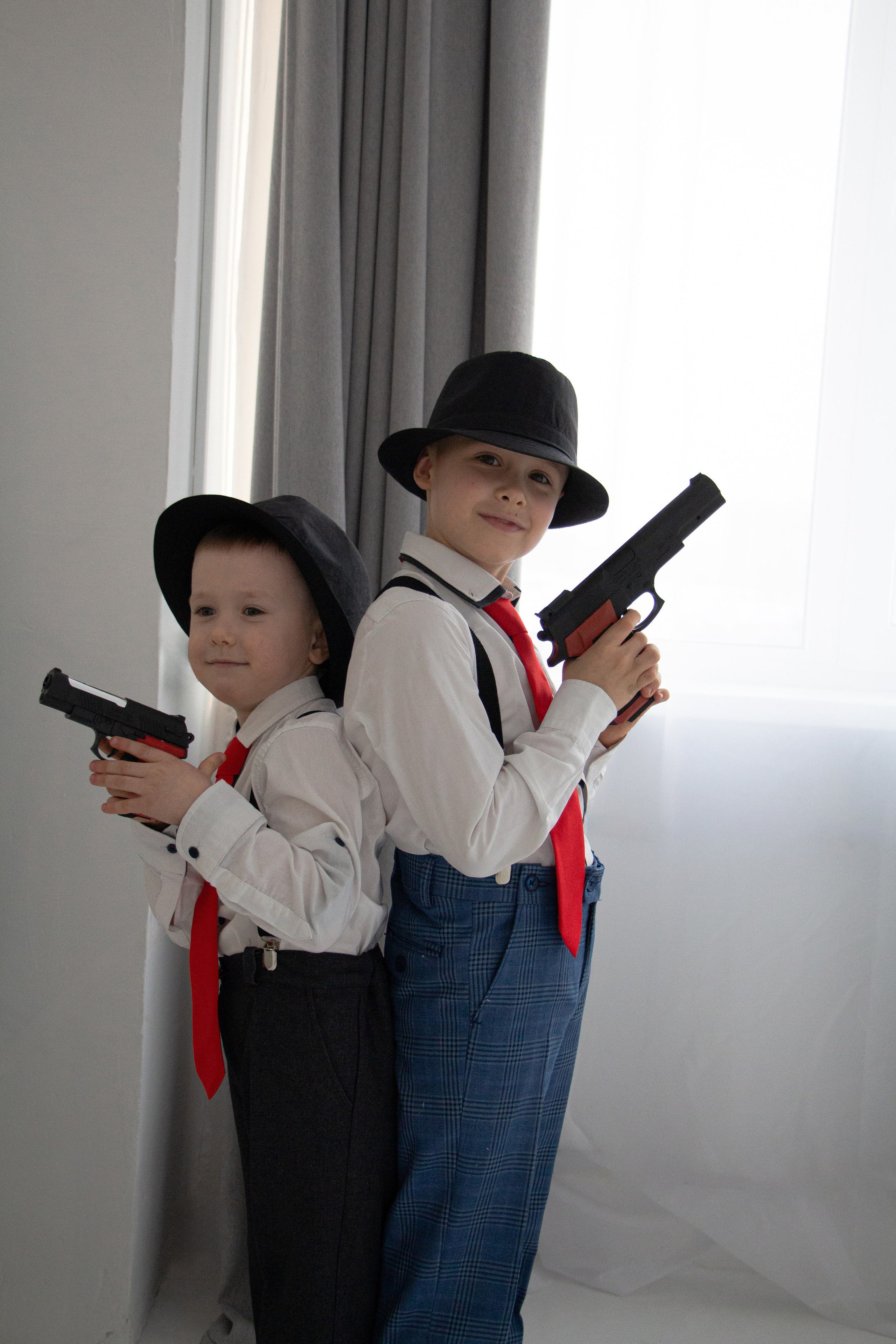 Семейная в стиле гангстеров. Ваш фотограф Ирина Сарнаева Новосибирск — Томск