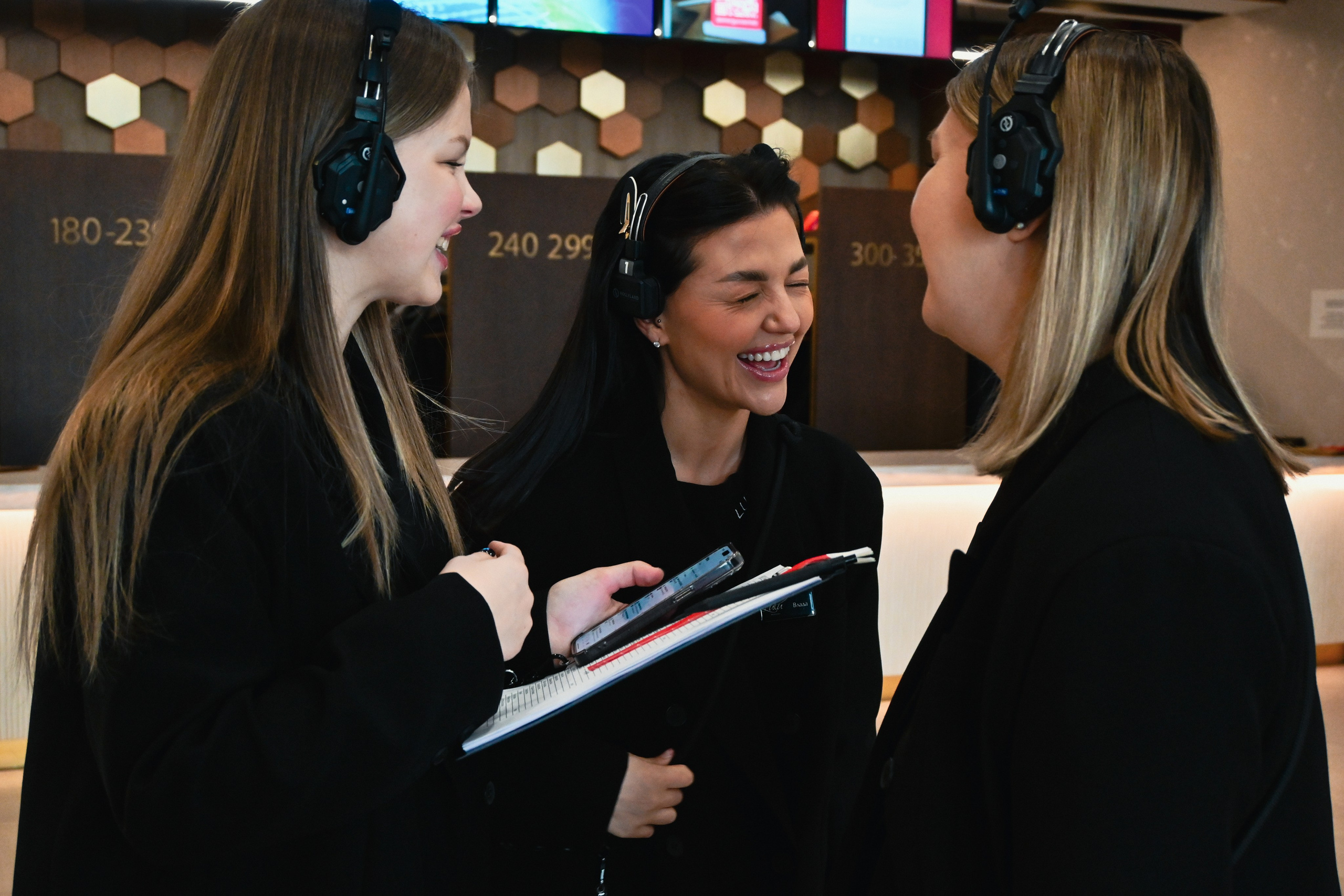 Бизнес мероприятия. Репортажный и портретный фотограф в Екатеринбурге Luara Lou