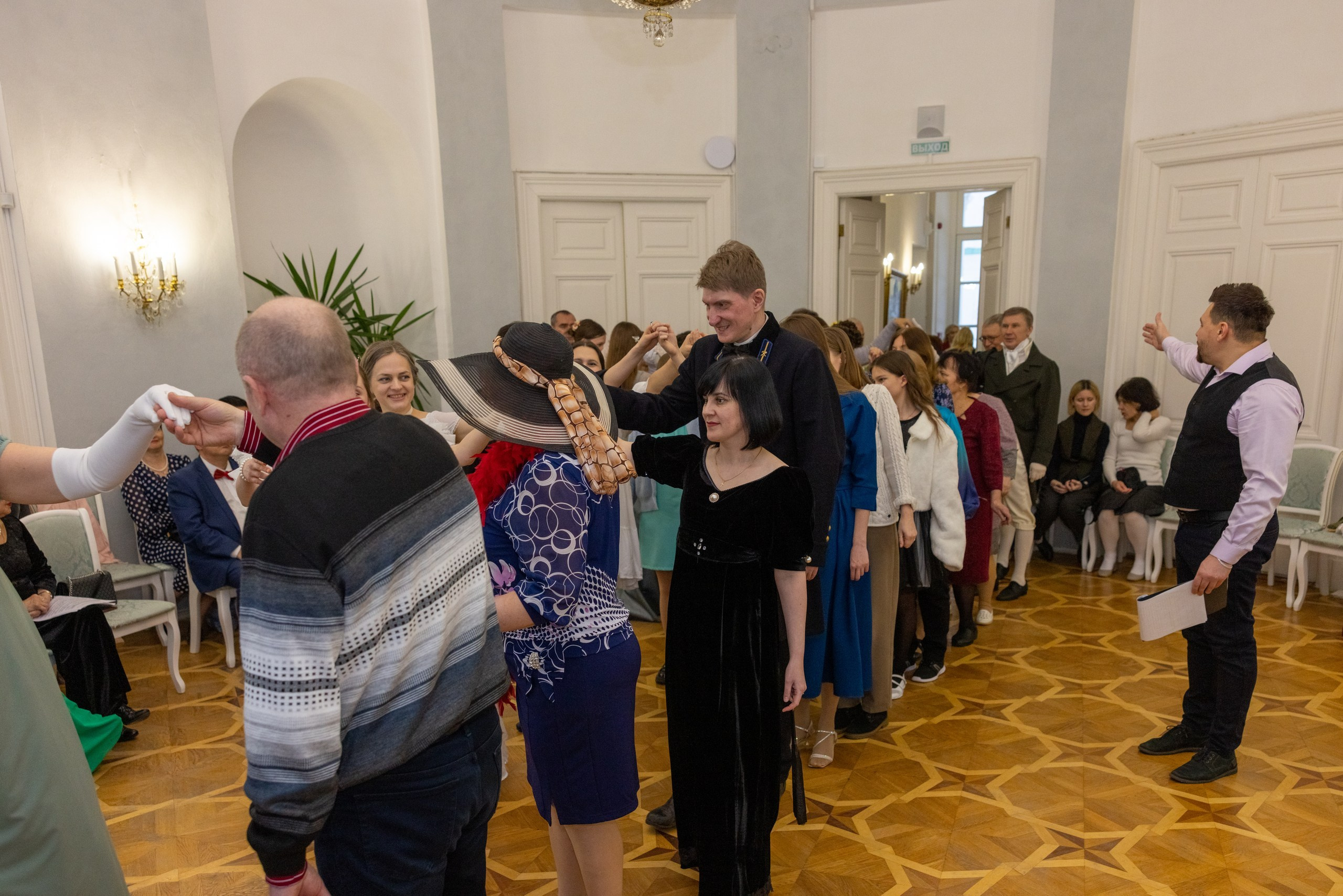 Бал во дворце Бобринских город Богородицк. Фотограф в Туле Крупский АнДРей. Фотостудия «КАДР71» в Туле