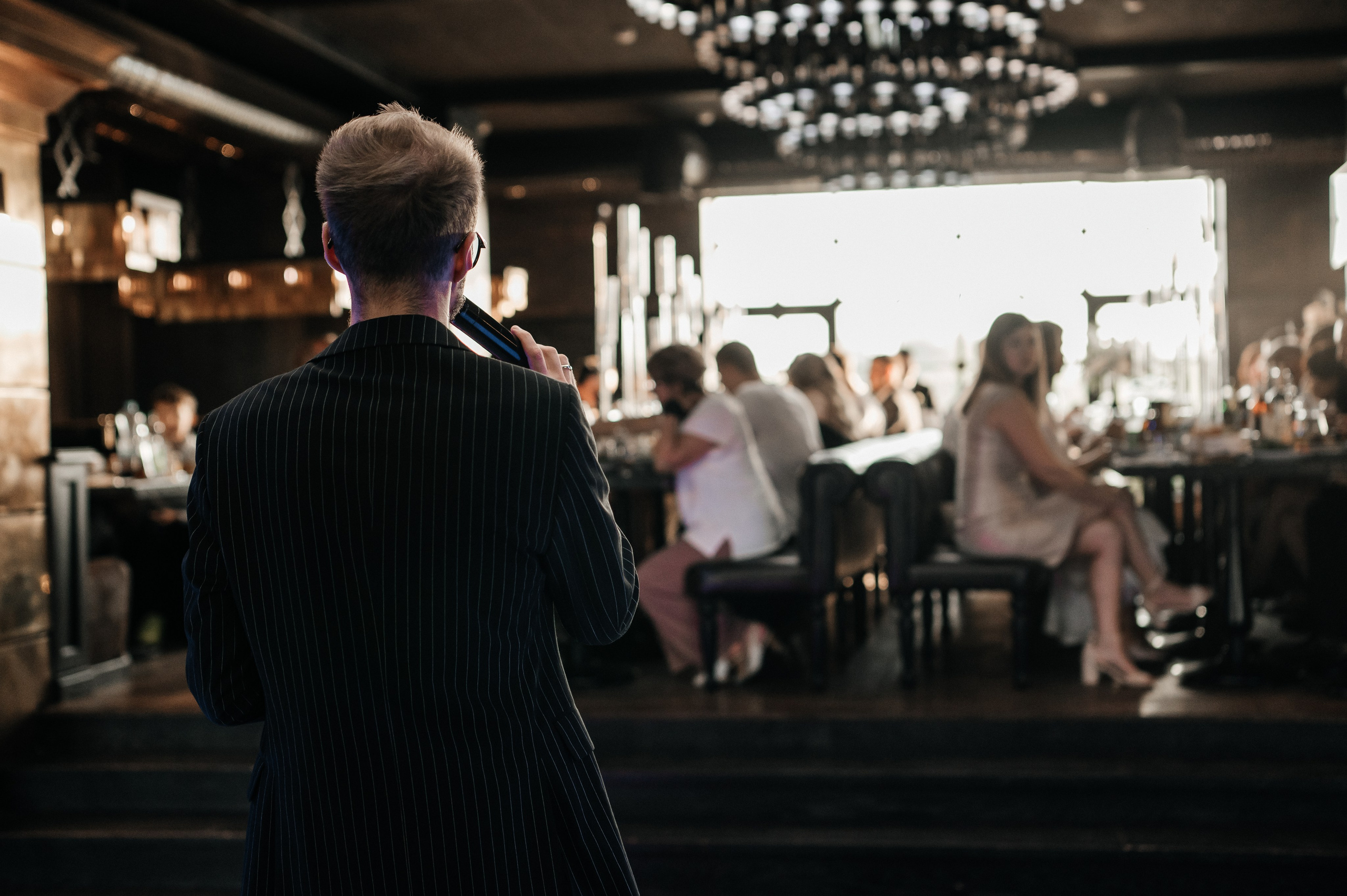 Даниил и Валерия. Черная утка. Полный день. Фотограф Екатерина Бочарникова