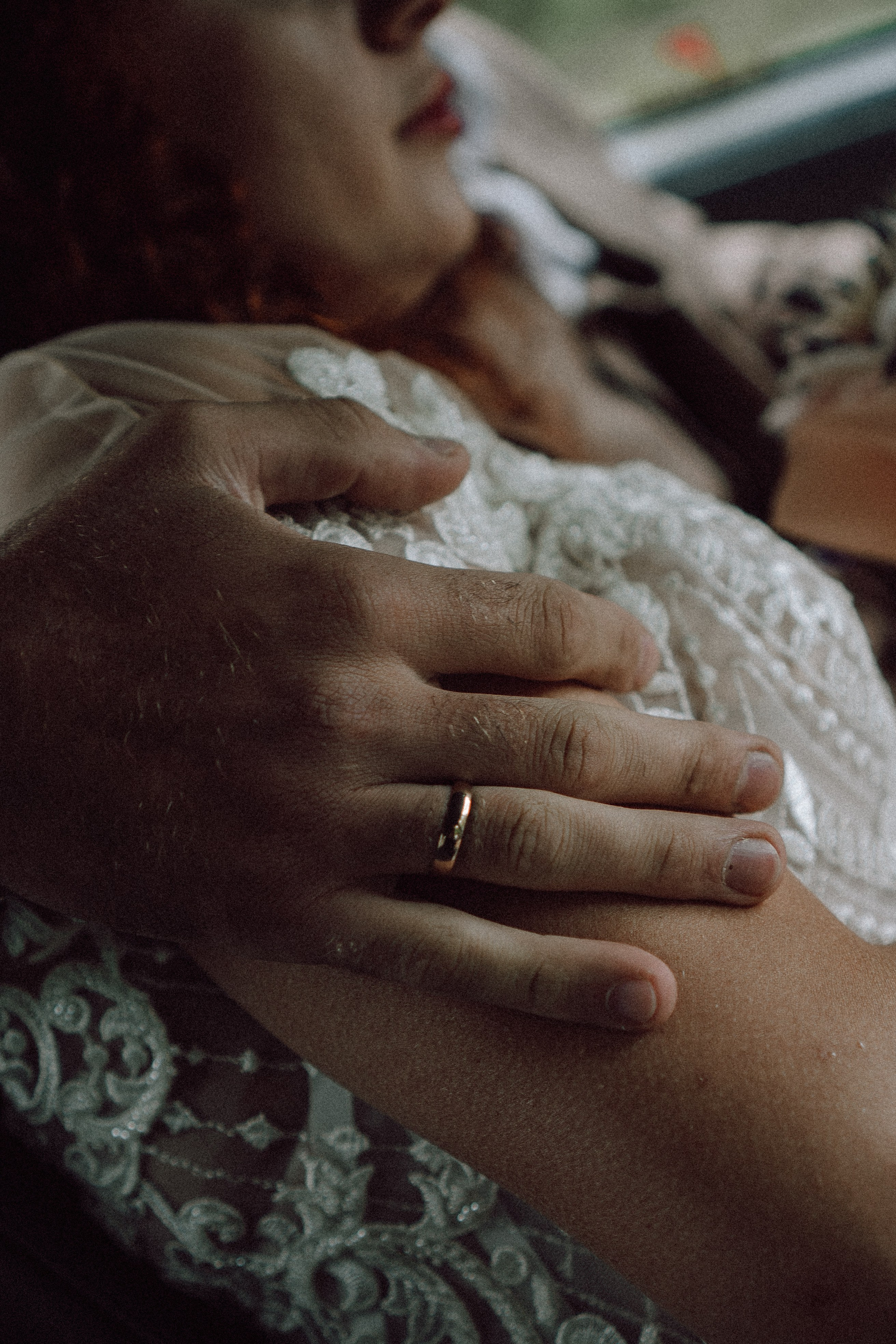 СВАДЕБНАЯ ФОТОСЕССИИЯ ПАРЫ В ГОРОДЕ ПРИОЗЕРСК В СОСНОВОМ ЛЕСУ И С ПИКАПОМ. Профессиональный фотограф, Санкт-Петербург — Виктория Богомолова