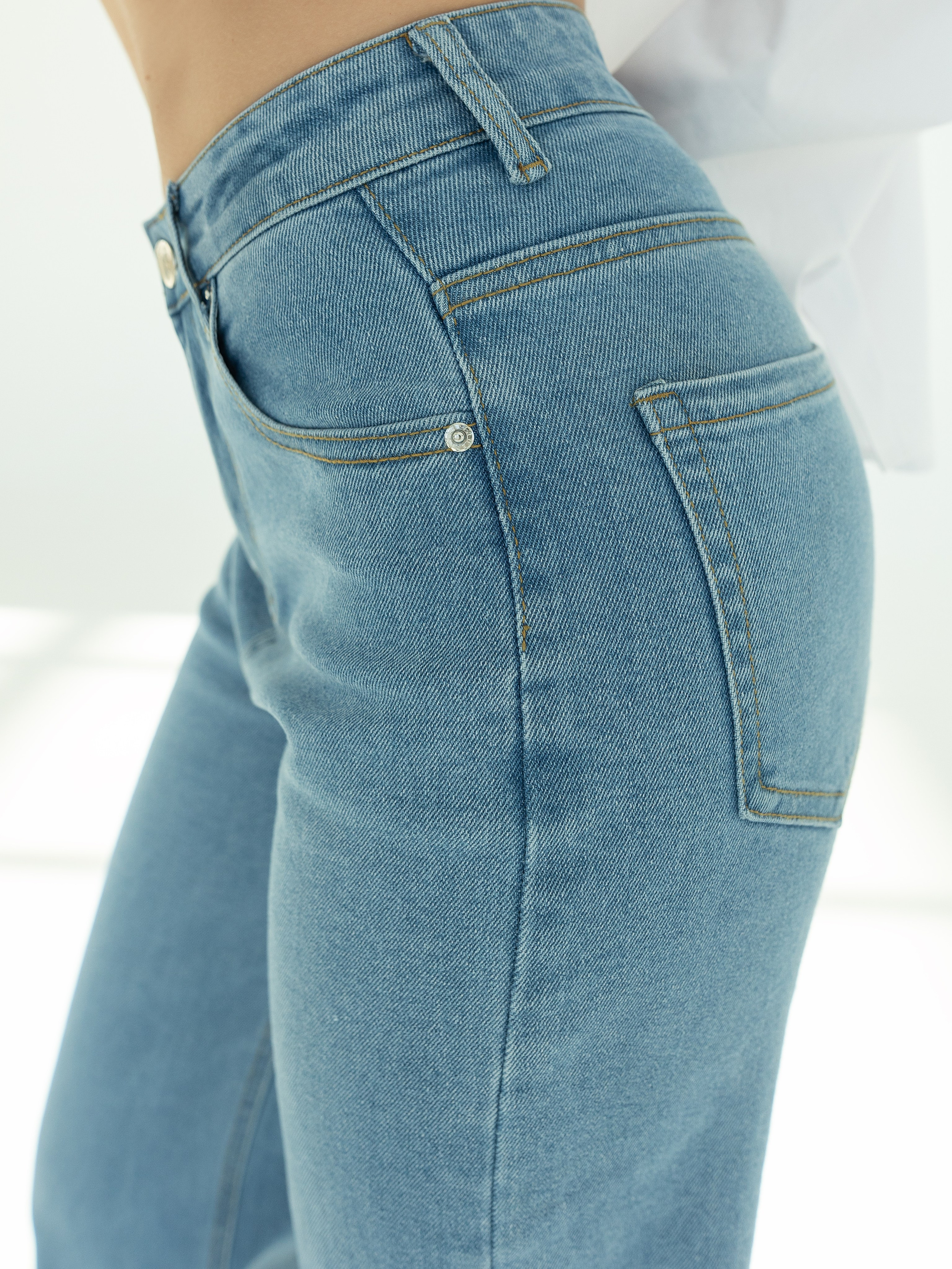 Джинсы для WB. Женский фотограф в Екатеринбурге Марина Логинова