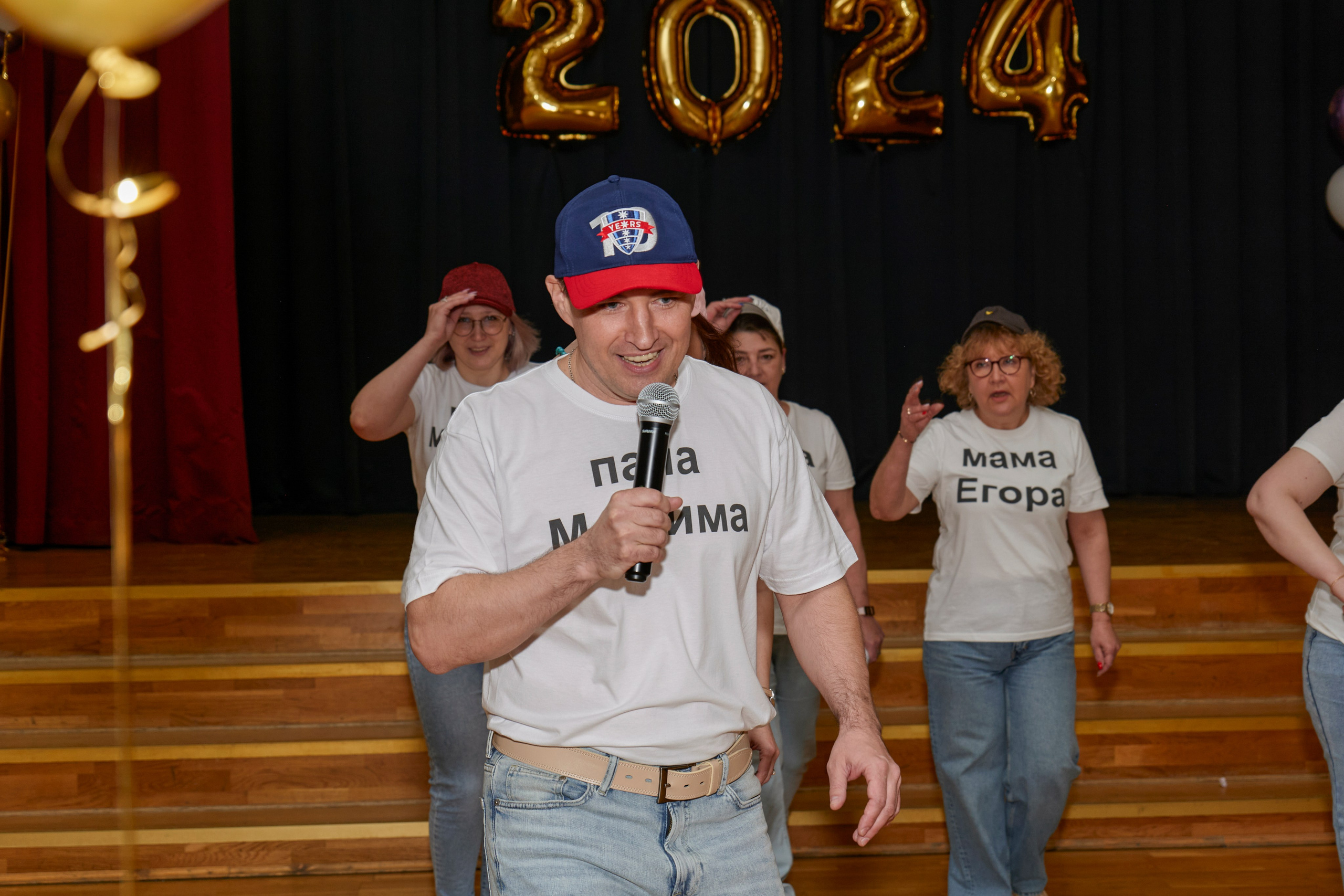 Последний звонок школа 1413. Детский и семейный фотограф г. Москва Оксана Катаджи