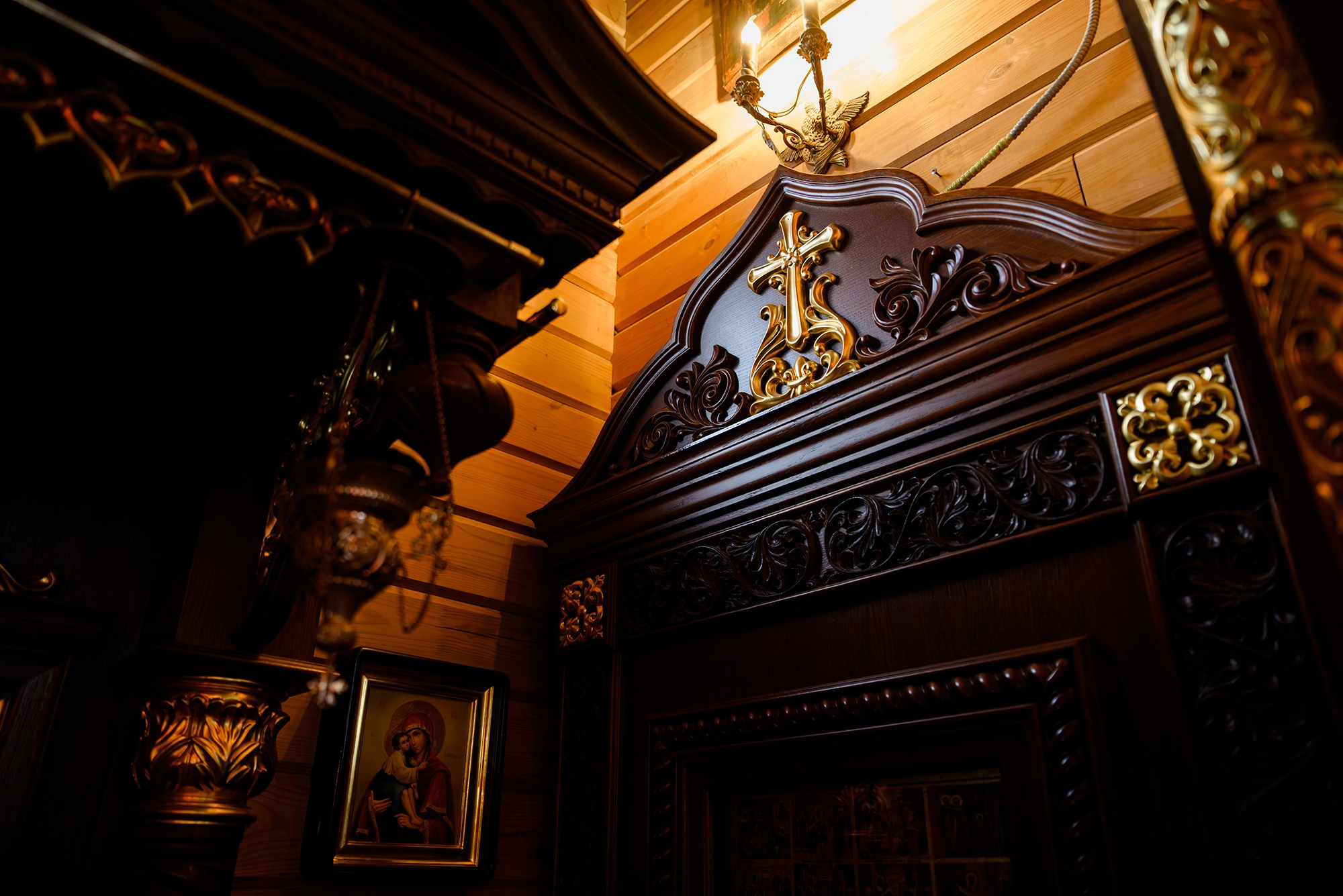 Крещение в Храме имени святых благоверных князей Бориса и Глеба. Константин Солодянкин — свадебный и репортажный фотограф в Екатеринбурге и Верхней Пышме