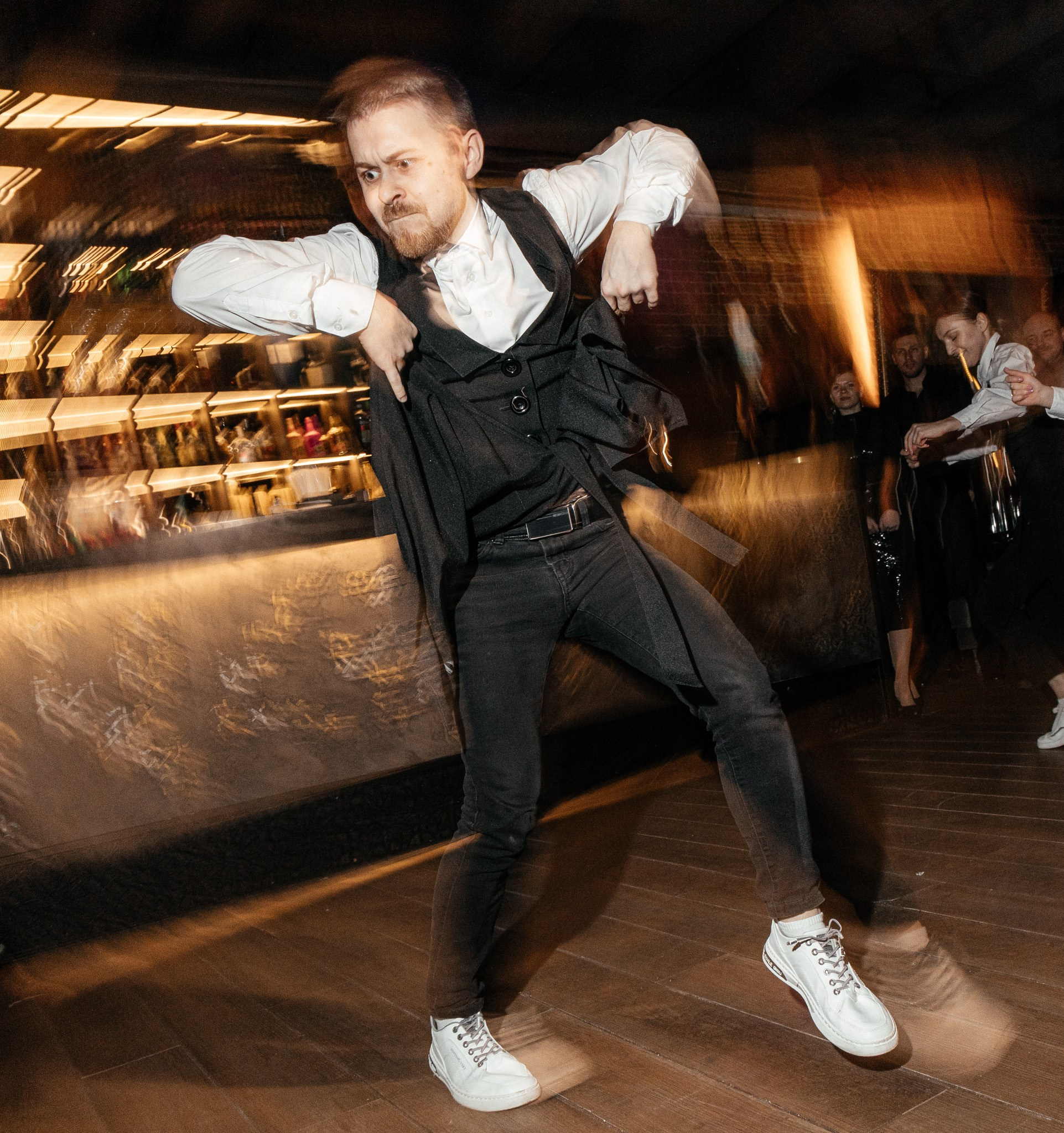 Liquor. Артём Бачурин — свадебный фотограф Воронеж