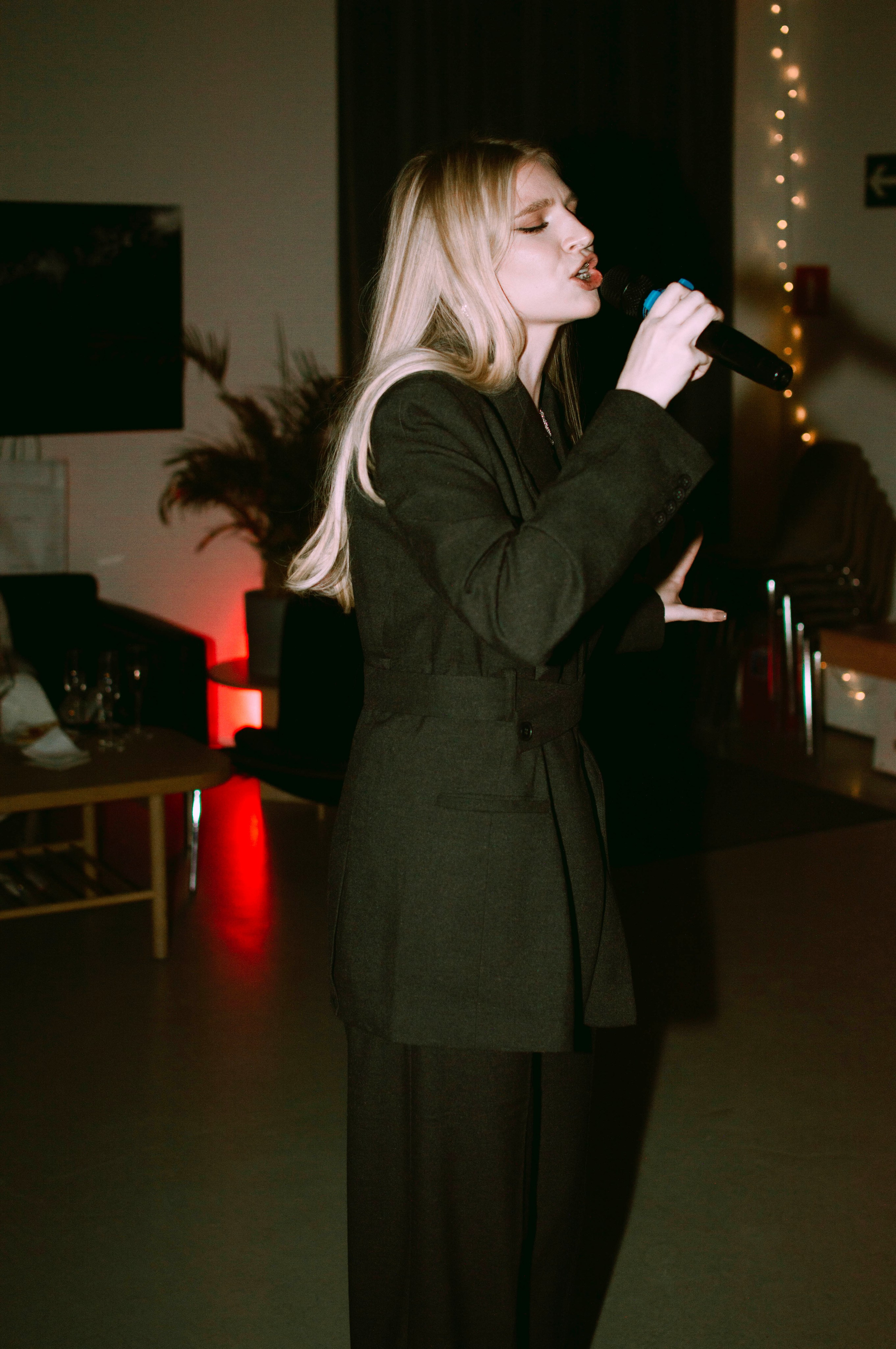 Отчетный концерт. Яркие фотографии в Петербурге Катя Курочкина