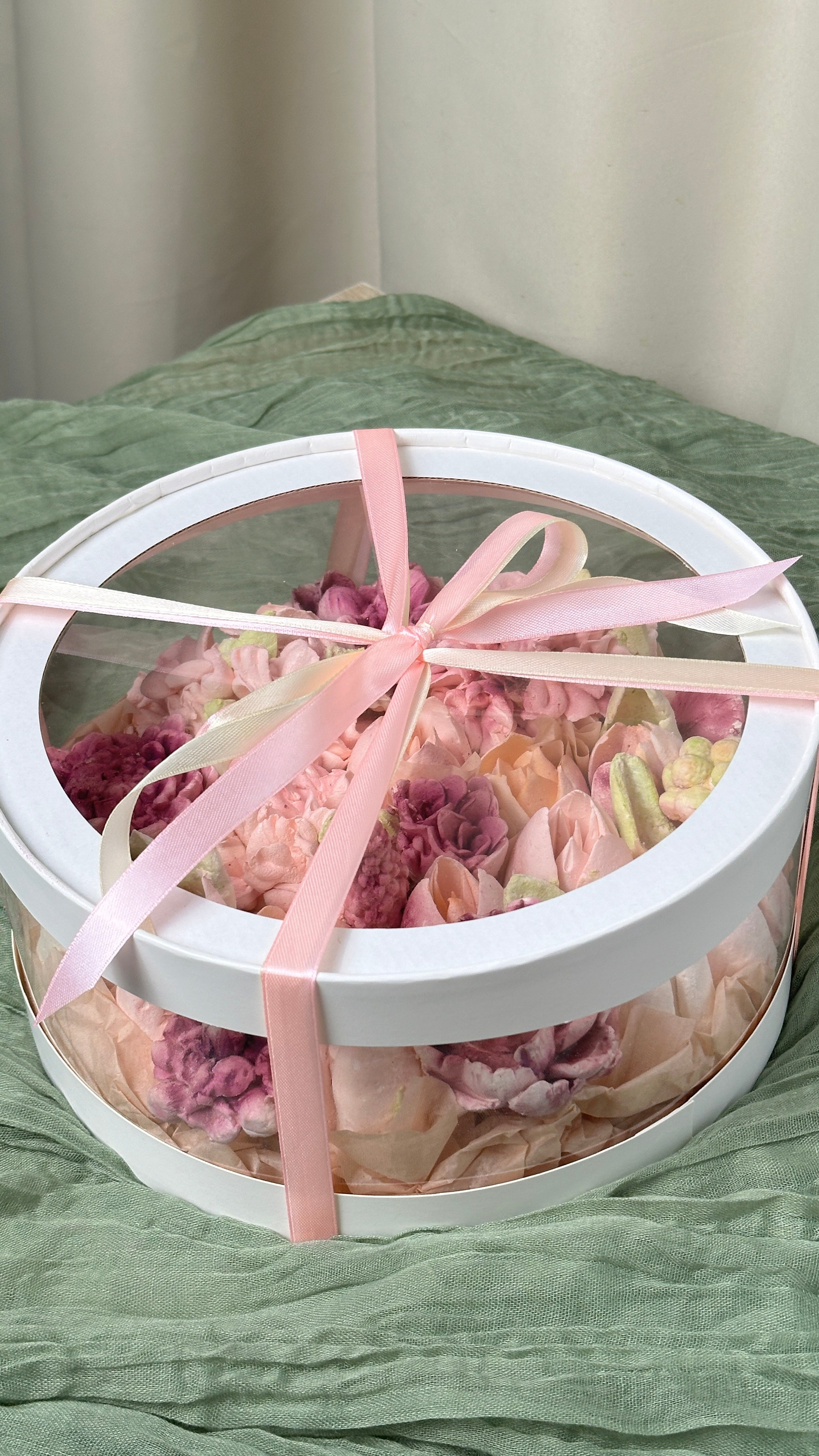 Сладкие. Выездной кейтеринг, съедобные букеты, торты и сладости на заказ