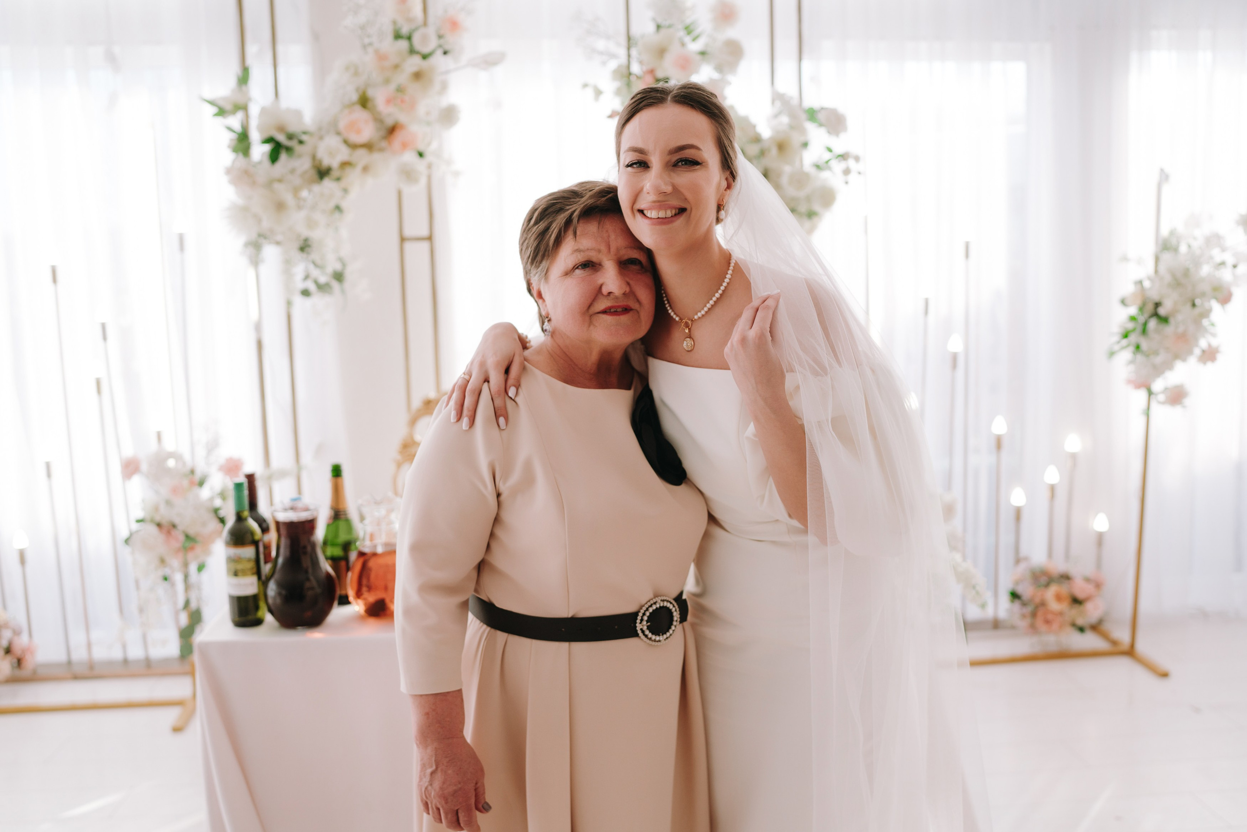 ГРИН ХОЛЛ, ЗАГОРОДНЫЙ КОМПЛЕКС GREEN HALL, БАНКЕТНЫЙ ЗАЛ УФА