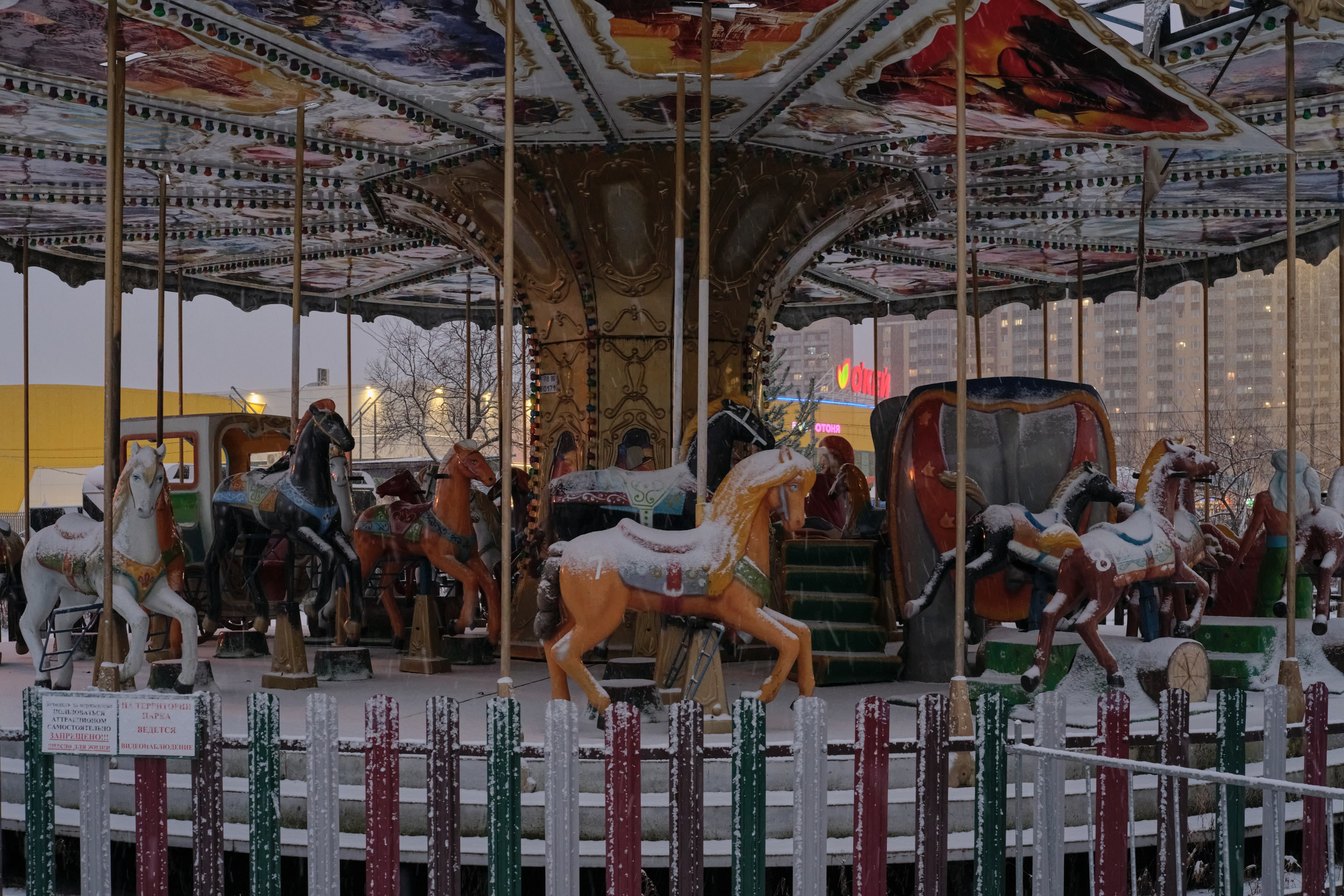 Городской пейзаж — deadpan | Филипп Линзин. Репортажный и портретный фотограф в Санкт-Петербурге Филипп Линзин