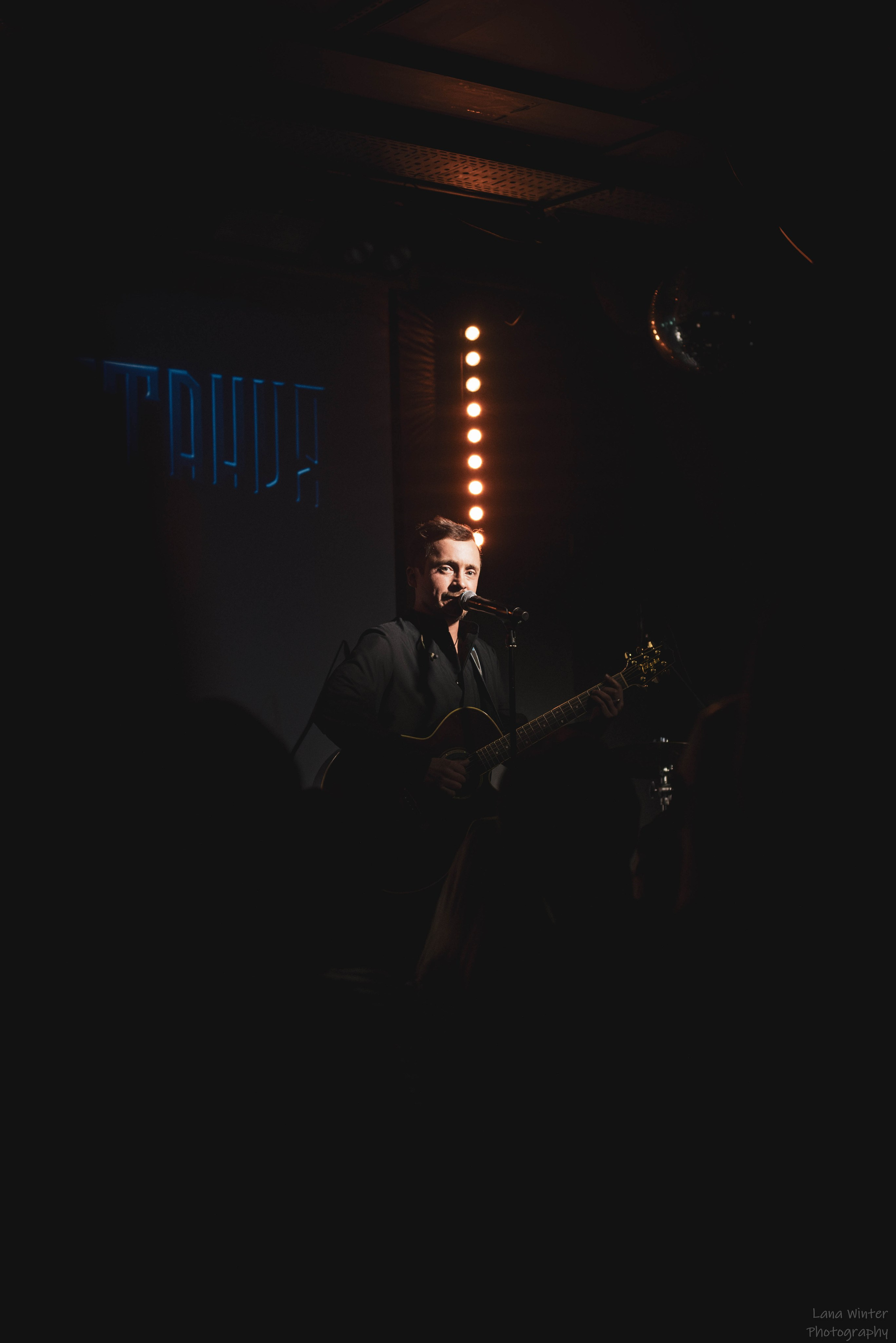 Площадь Восстания (8 марта 2025 года, Москва, клуб Техника Безопасности). Фотограф Светлана Блинова, Москва и Московская область