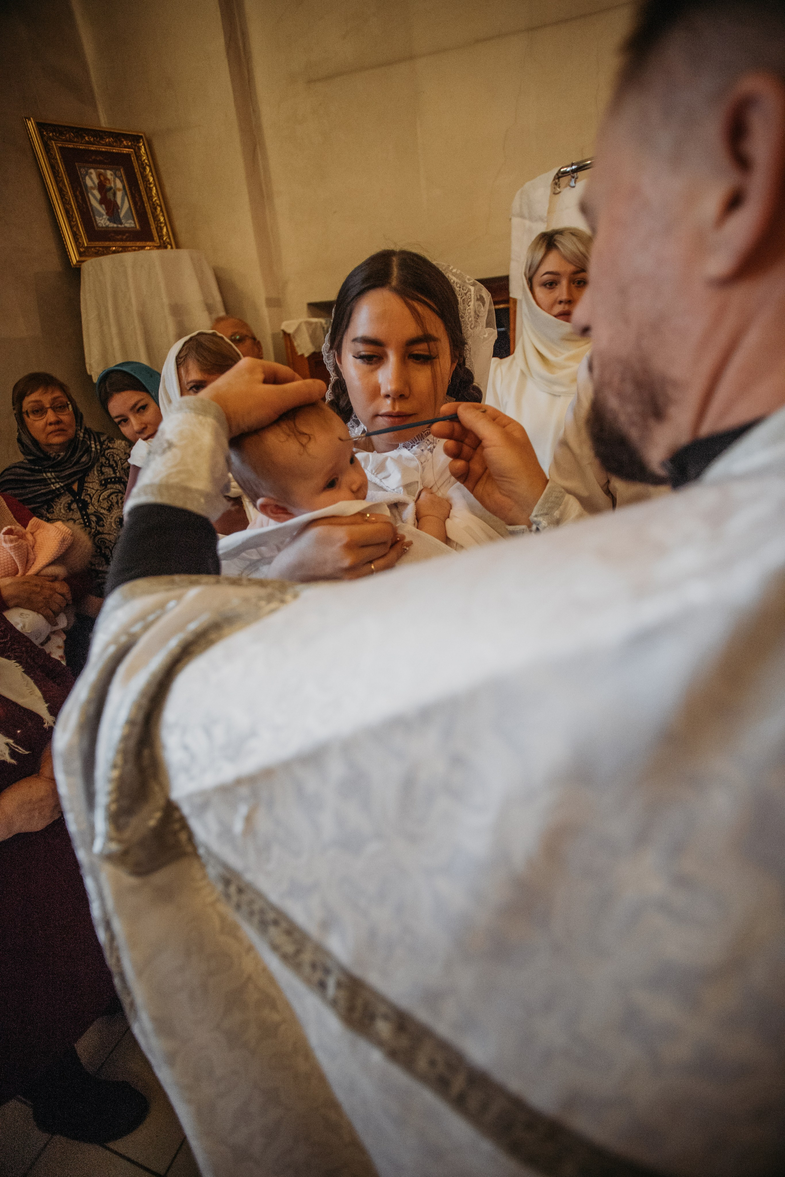 Крещение Аглаи. Венера Гайн. Репортажный фотограф  Тюмень. Обучение фотографии с 0