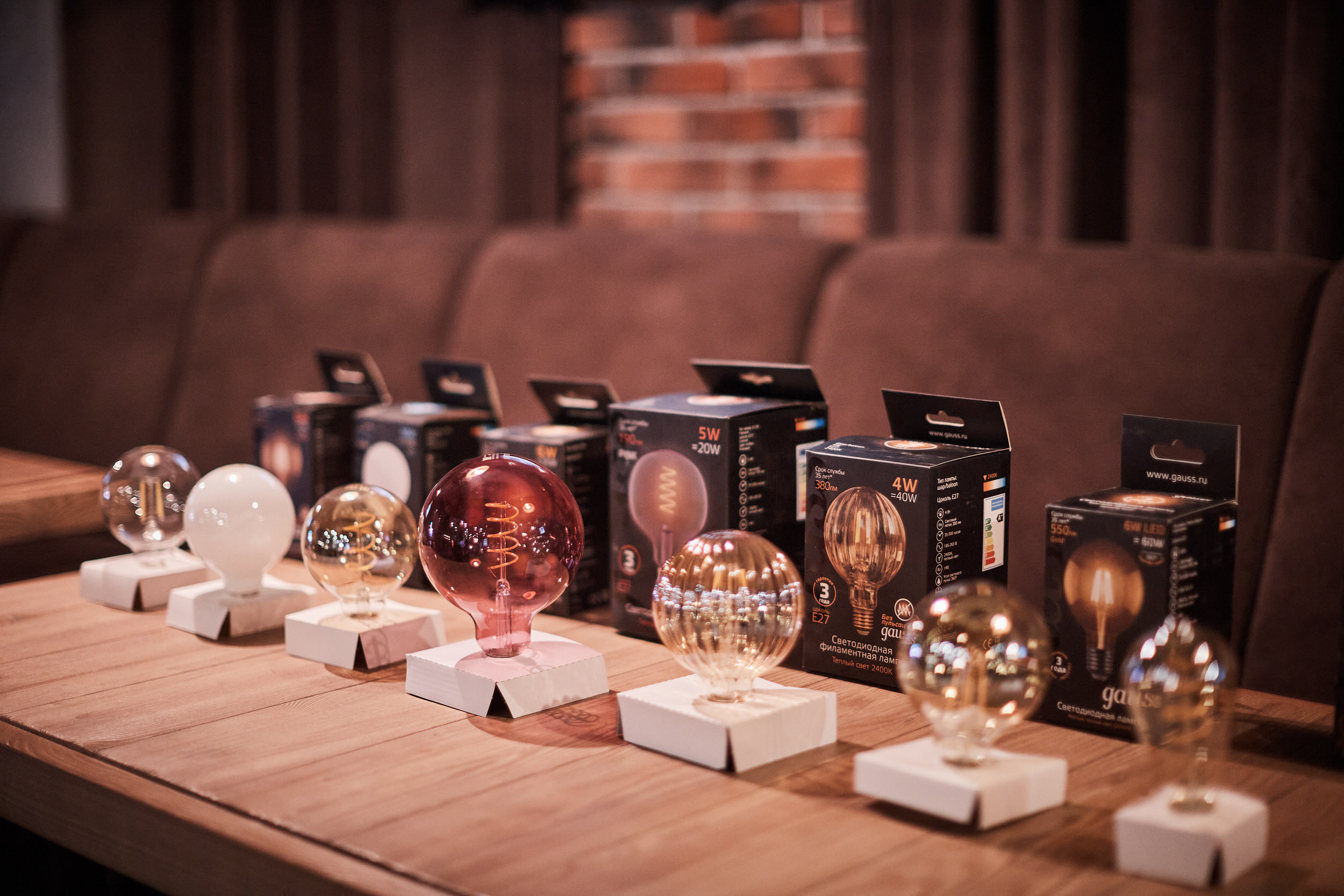 Фотограф для съемки деловой встречи с диллерами. Контент для бизнеса в Екатеринбурге Полдень Медиа