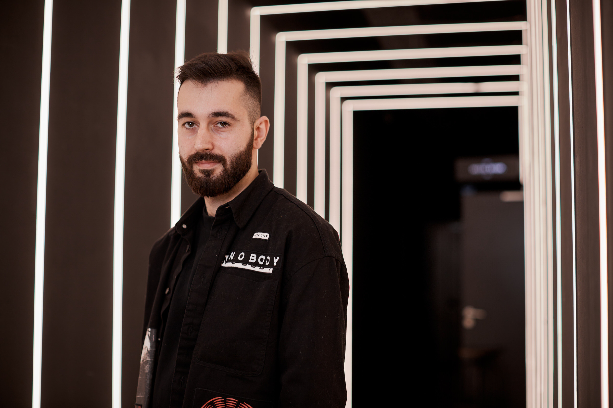 Фотограф для съемки деловой встречи с диллерами. Контент для бизнеса в Екатеринбурге Полдень Медиа