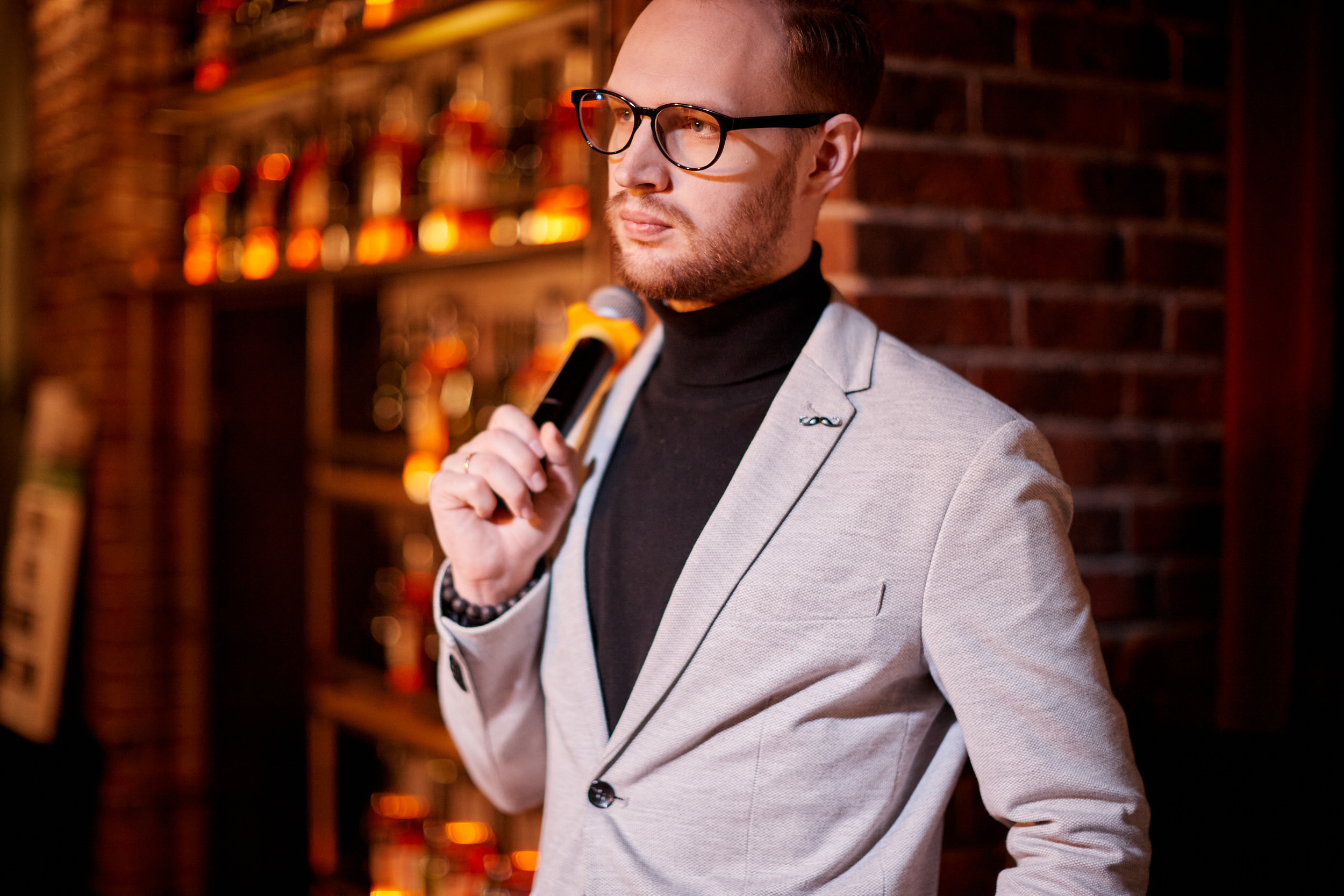 Фотограф для съемки деловой встречи с диллерами. Контент для бизнеса в Екатеринбурге Полдень Медиа