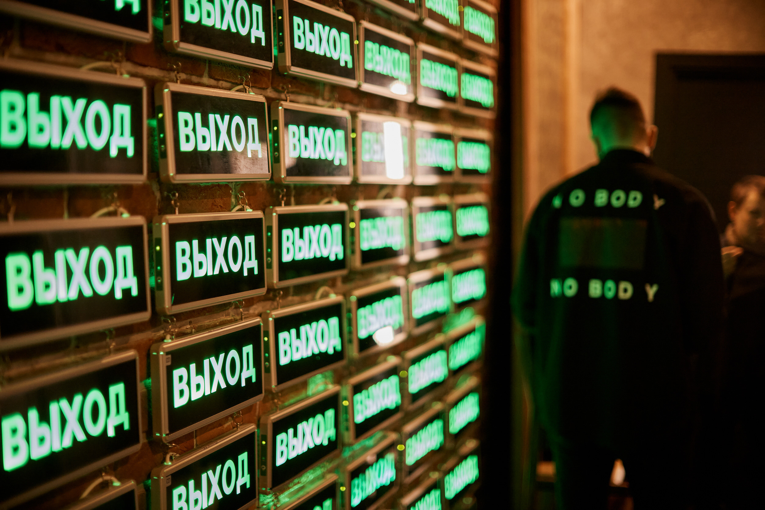 Фотограф для съемки деловой встречи с диллерами. Контент для бизнеса в Екатеринбурге Полдень Медиа