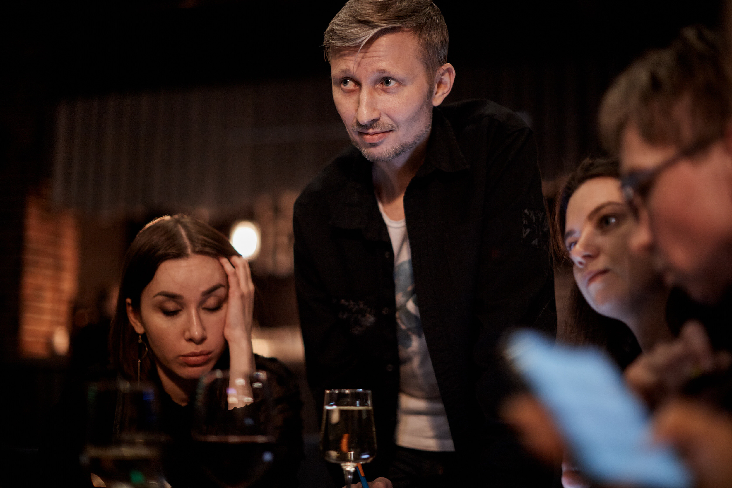 Фотограф для съемки деловой встречи с диллерами. Контент для бизнеса в Екатеринбурге Полдень Медиа