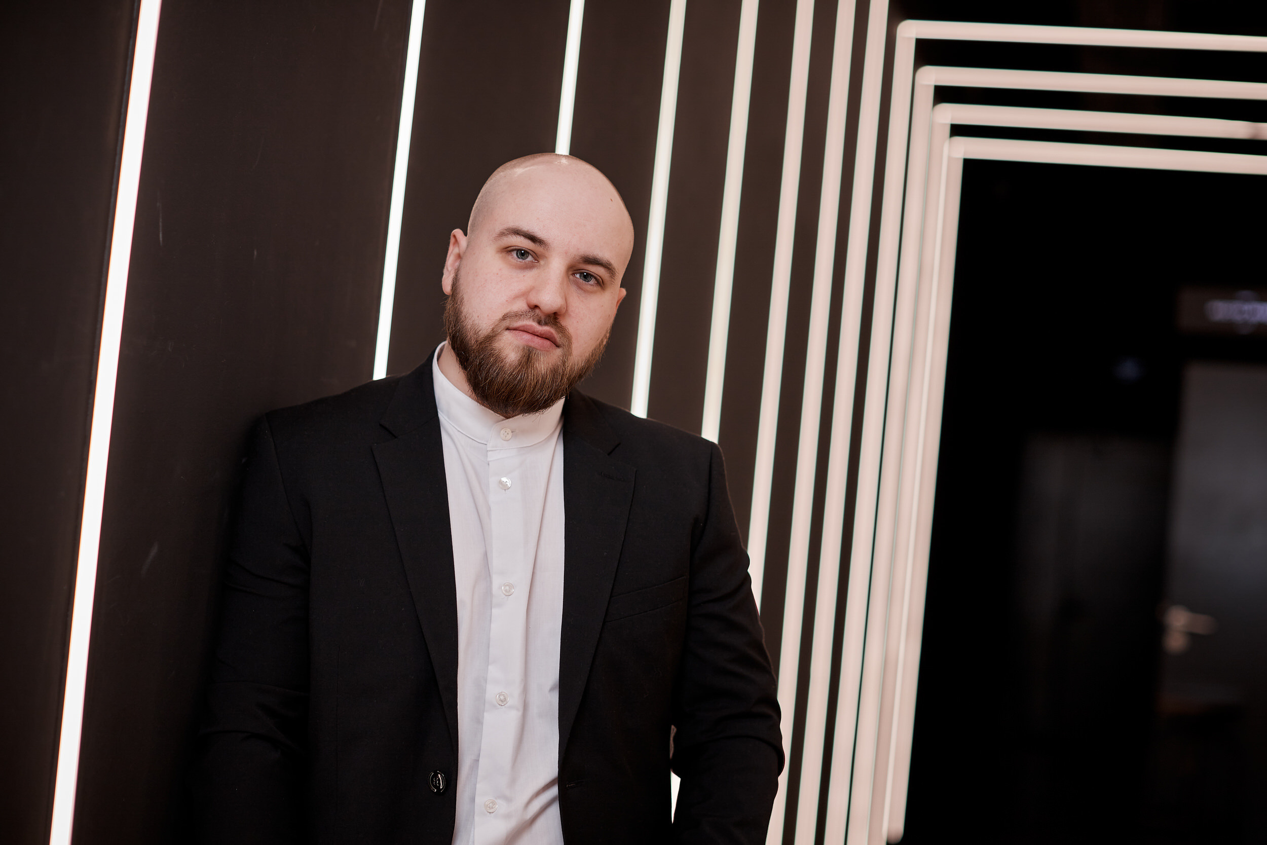 Фотограф для съемки деловой встречи с диллерами. Контент для бизнеса в Екатеринбурге Полдень Медиа