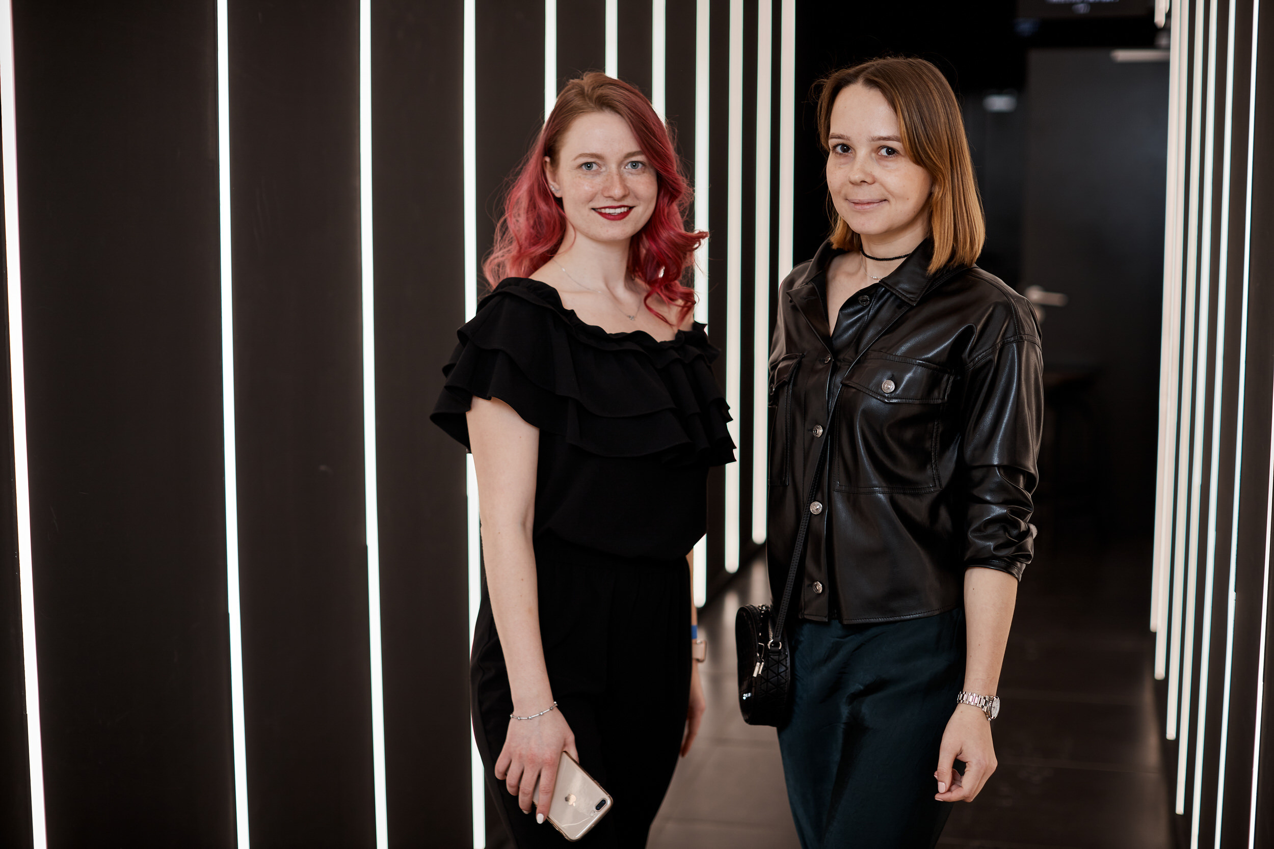 Фотограф для съемки деловой встречи с диллерами. Контент для бизнеса в Екатеринбурге Полдень Медиа