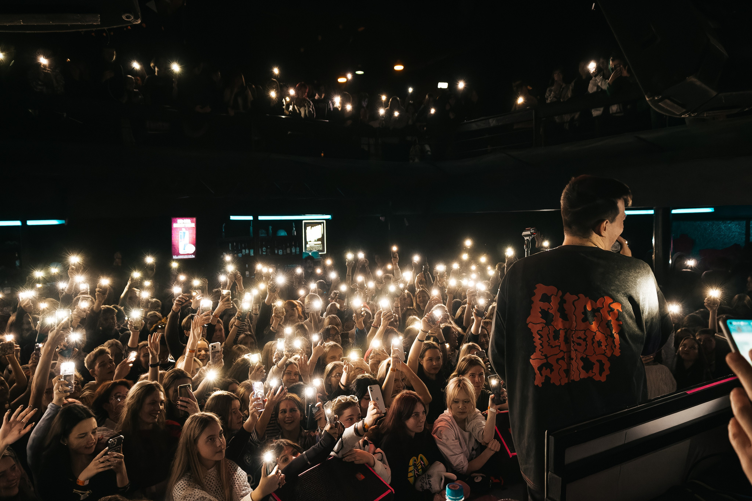Концерт Мазелова. Фотограф Артём Ющенко