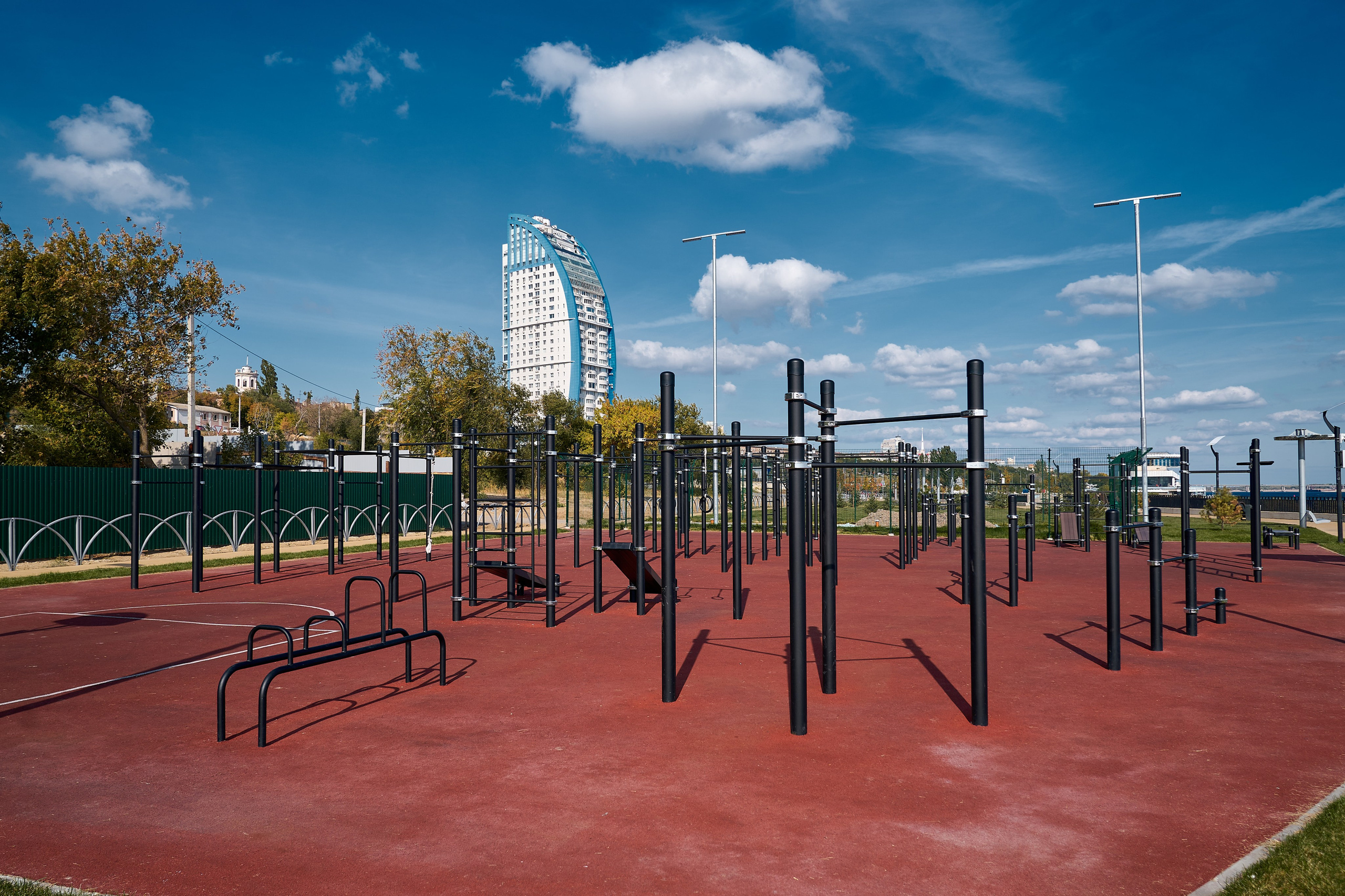 Спортивная площадка KENGURU PRO. Фотограф Никита Барановский