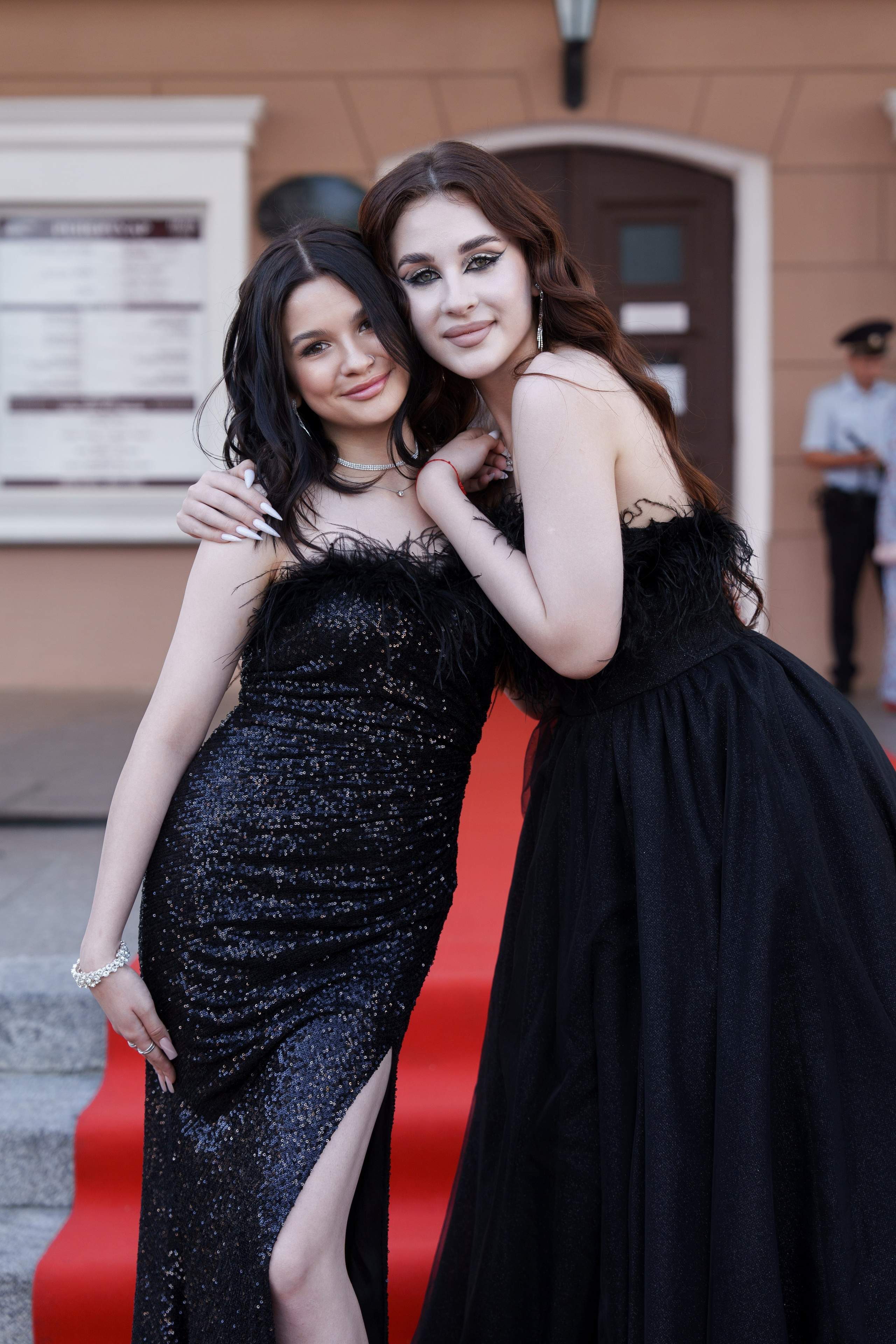 Выпускной Гимназия 7. Свадебный и репортажный фотограф Элина Козырьянова