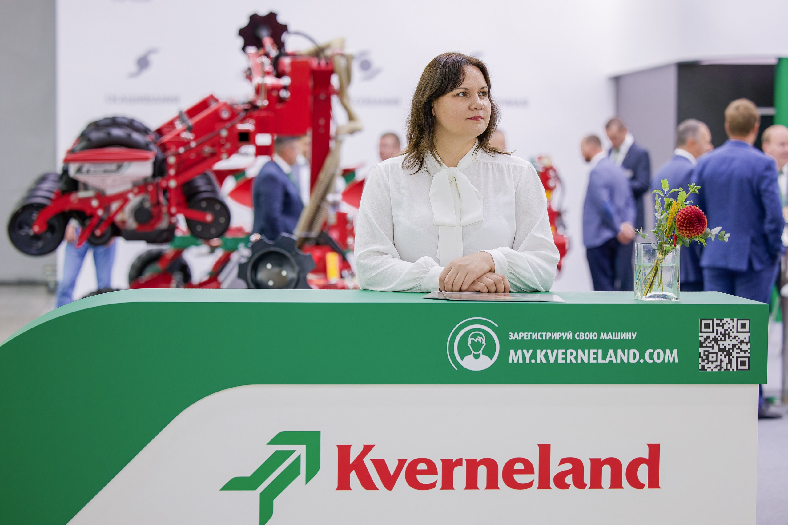 Работа стенда. Агросалон. Репортажный фотограф в Москве Екатерина Якель