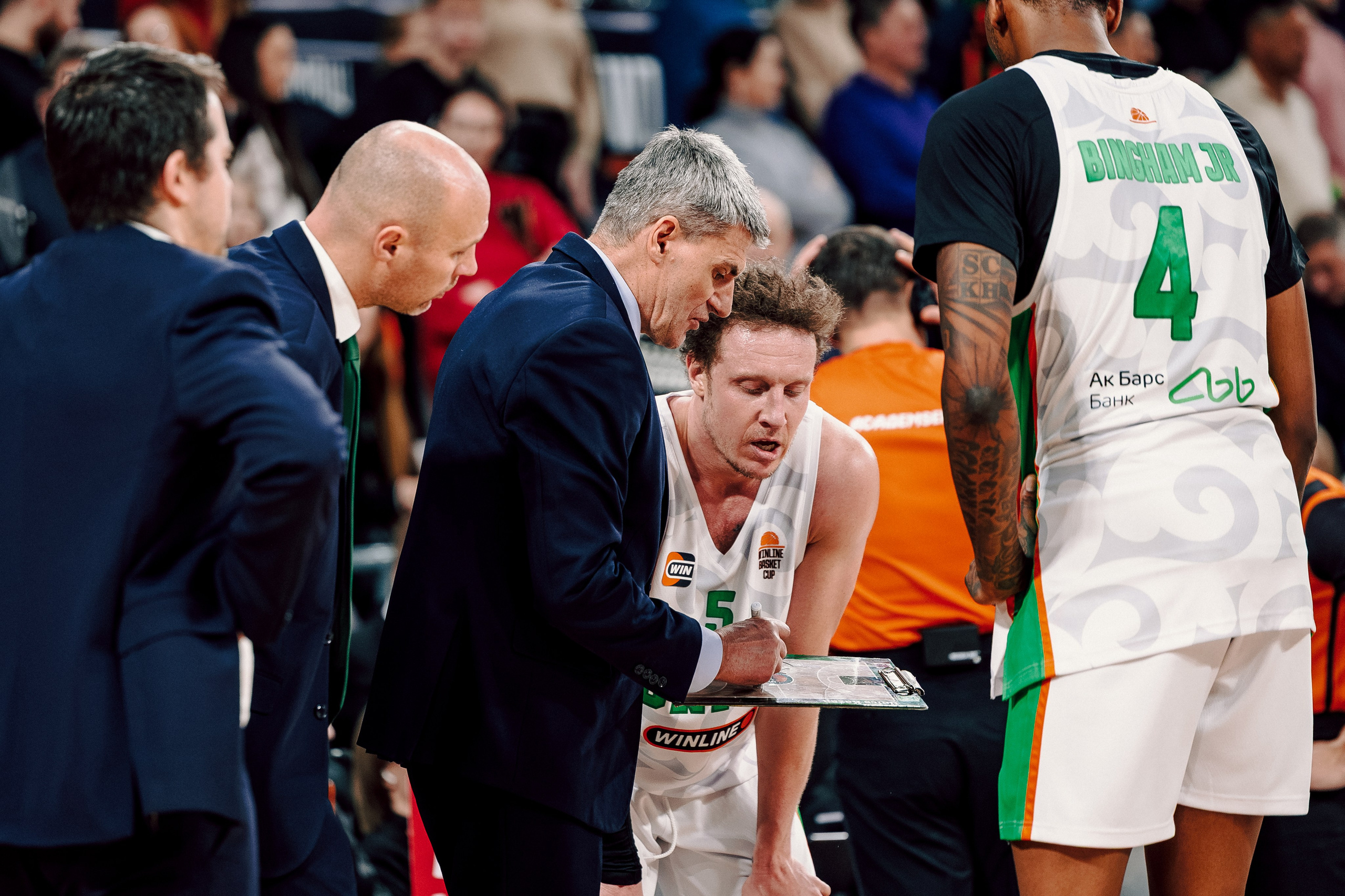 Winline Basket Cup — УРАЛМАШ — УНИКС. Лёшка Варзегов — фотограф