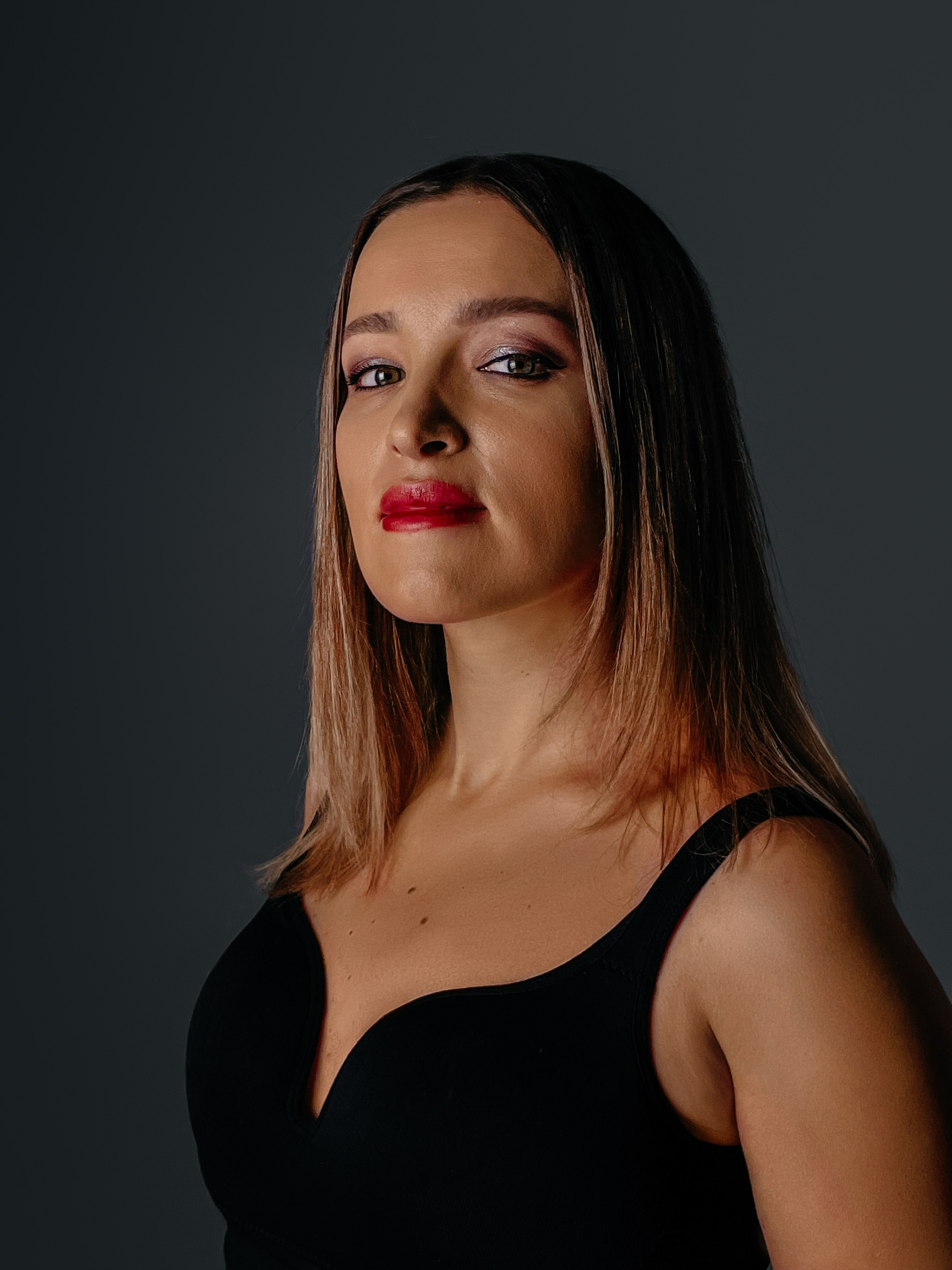 Анна. Марта Корженко — фотограф, контент фотограф, визуализатор бренда