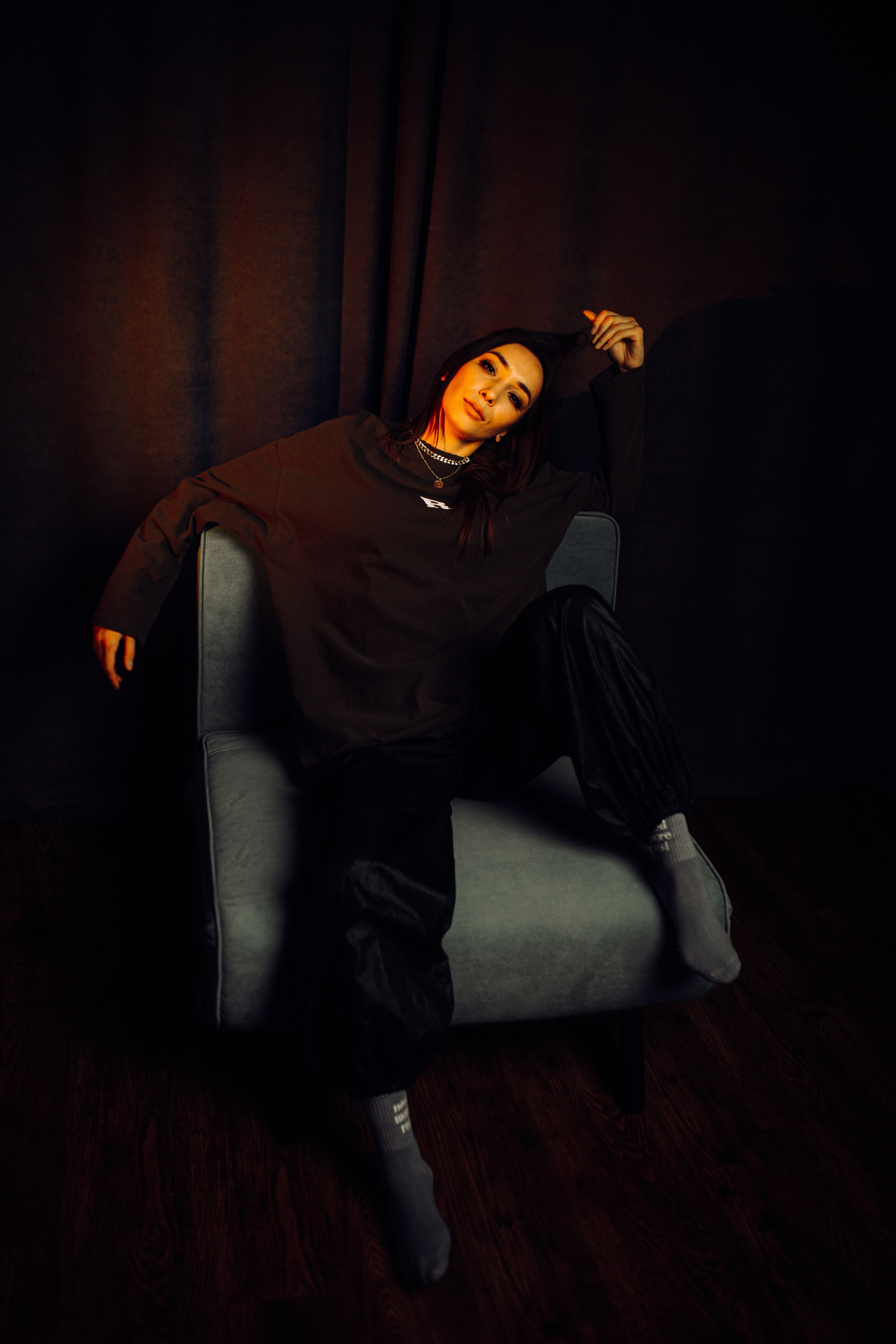 Танцуй. Дома. Танцуй. Арт-фотограф Крис Л. в Тобольске: портрет, семейные, свадьбы