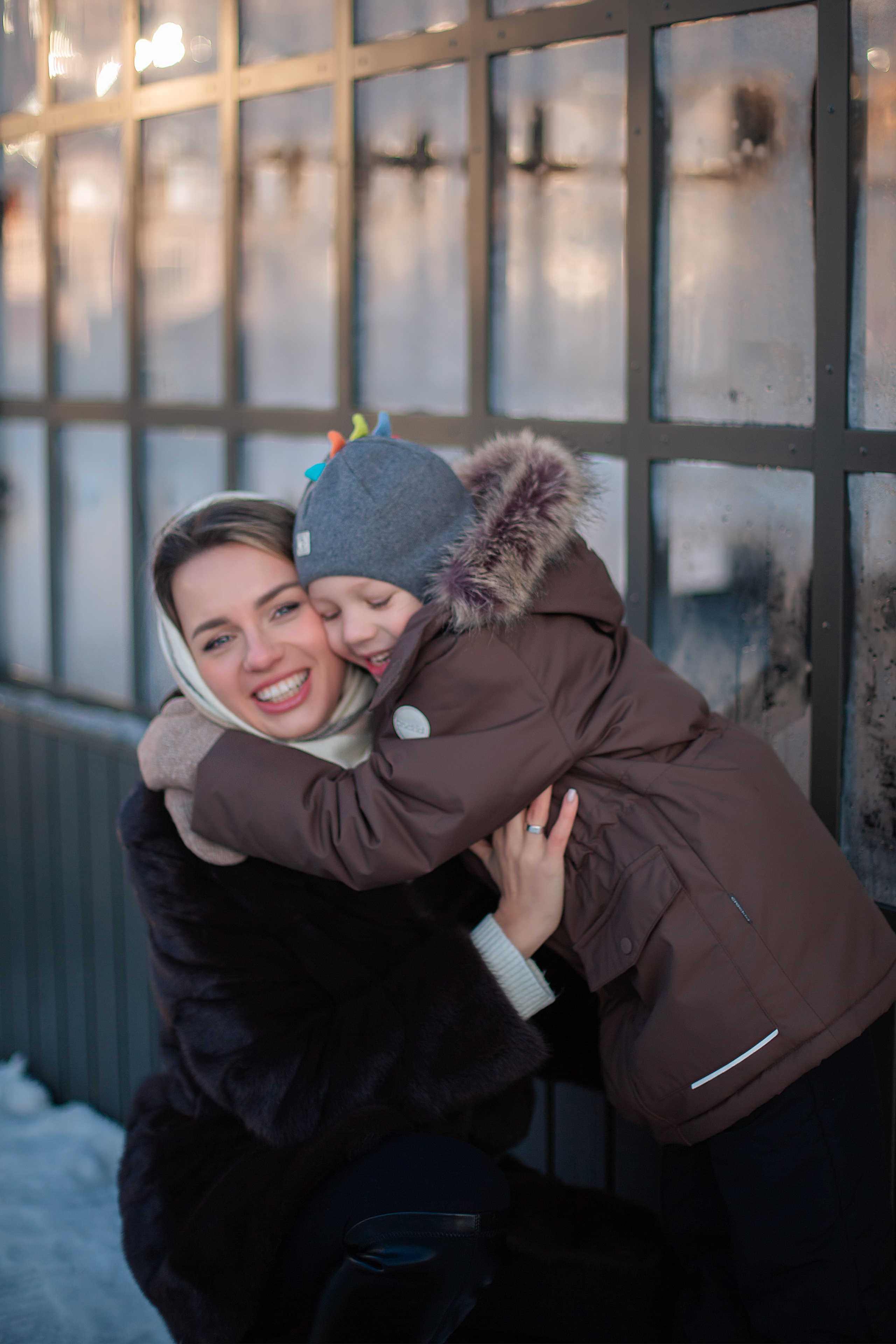 Мама и сынок. Фотограф Анастасия, СПб: живые семейные и женские фотосессии без позирования, наполненные эмоциями