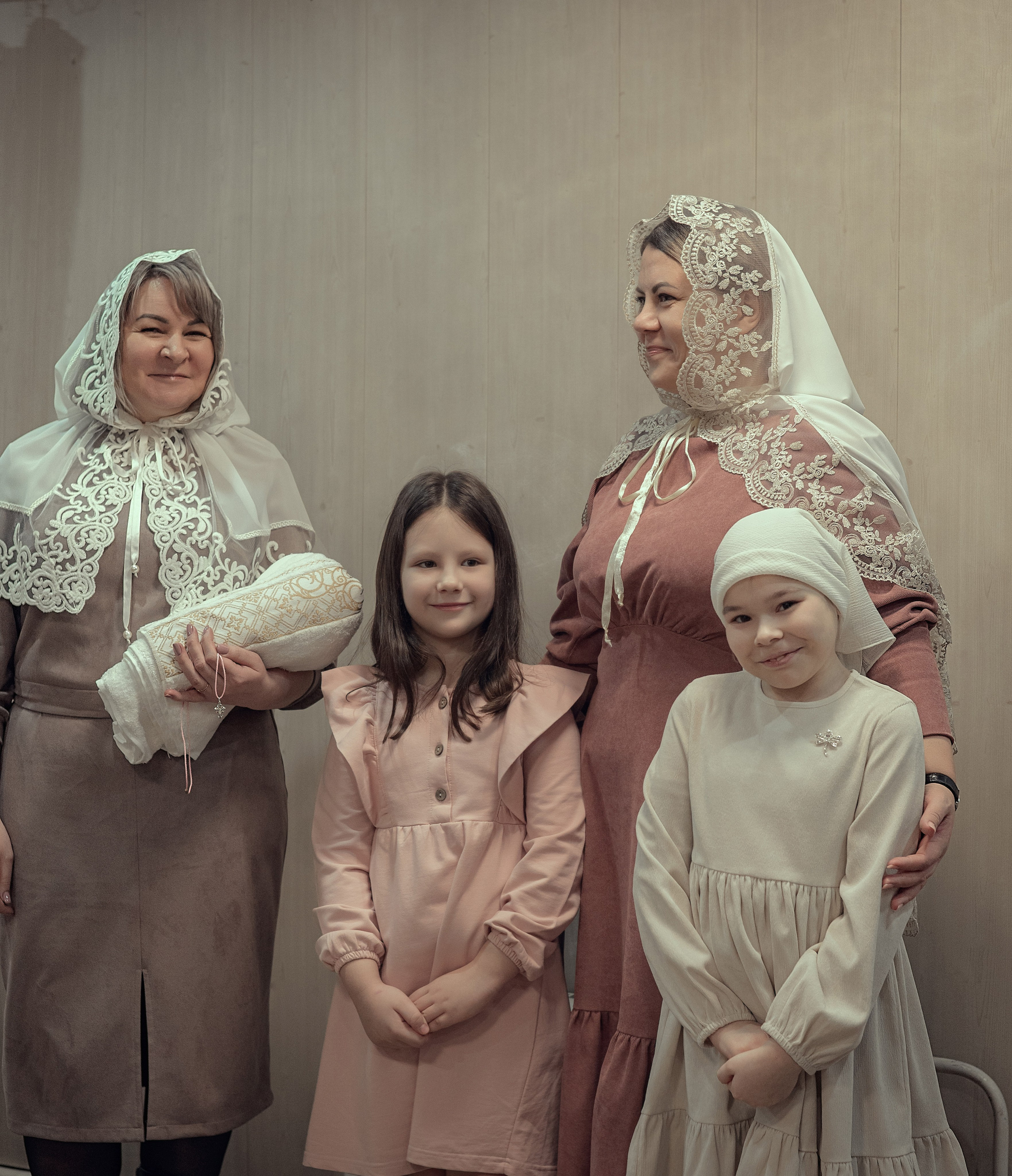 Крещение Розы в Покровском кафедральном соборе. Фотографы крещения/венчания  Красноярск Татьяна и Вячеслав Переваловы