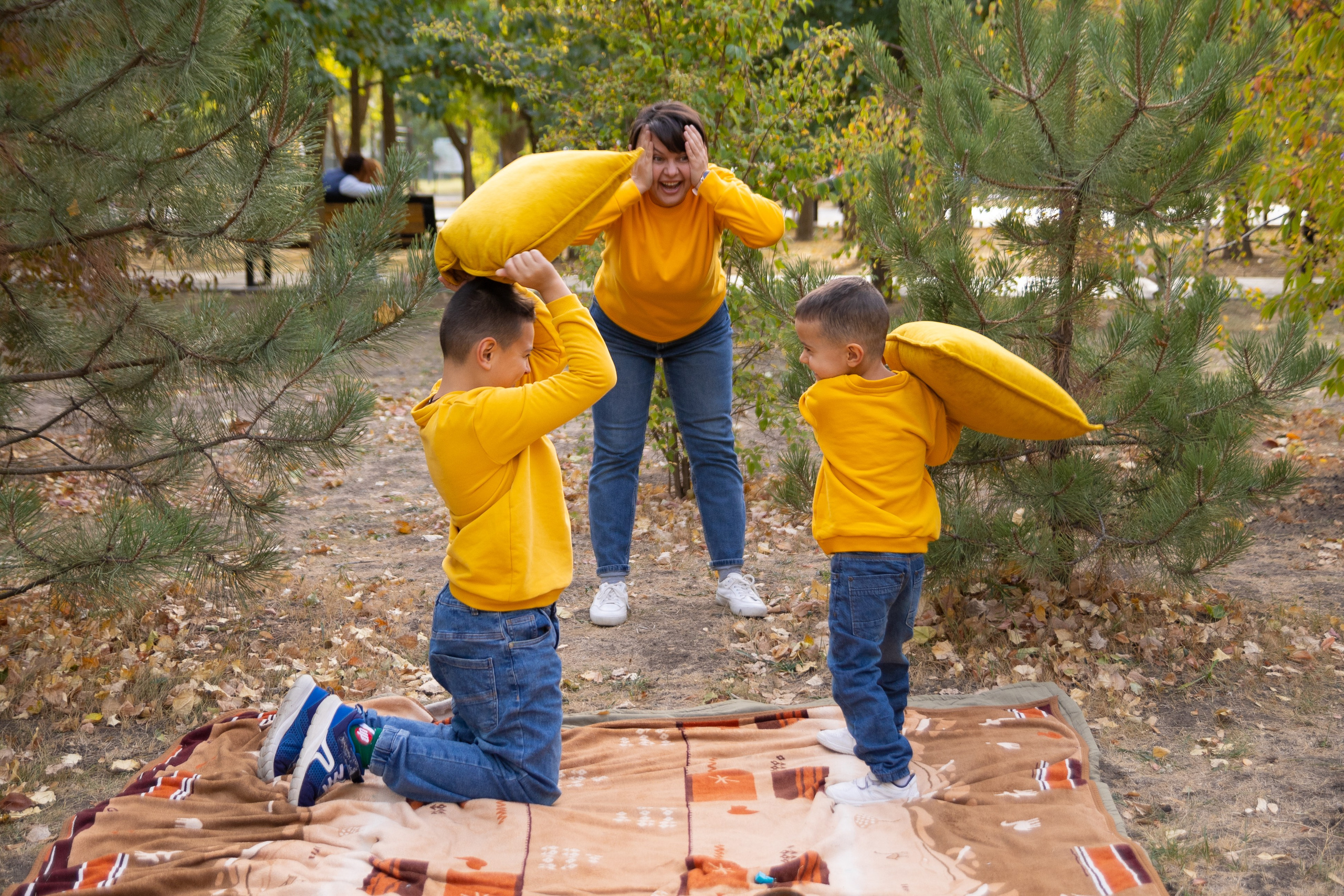 Осенняя семейная фотосессия в Таганроге. Фотограф Наталья Матвеева