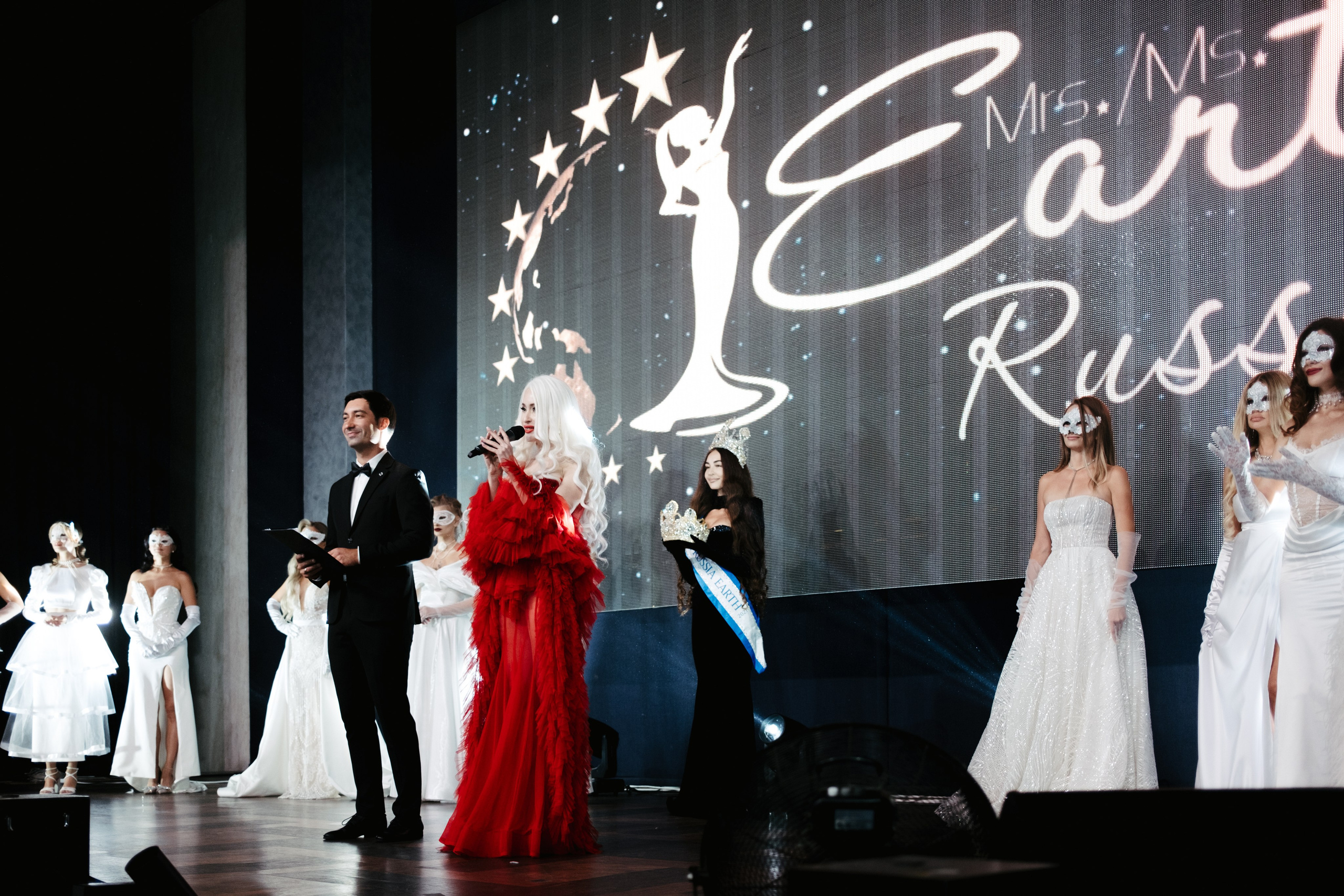 Мисс и Миссис Россия Земли Краснодар 2025 программа. Свадебный и репортажной фотограф Денис Ожигин в Краснодаре и Краснодарском крае