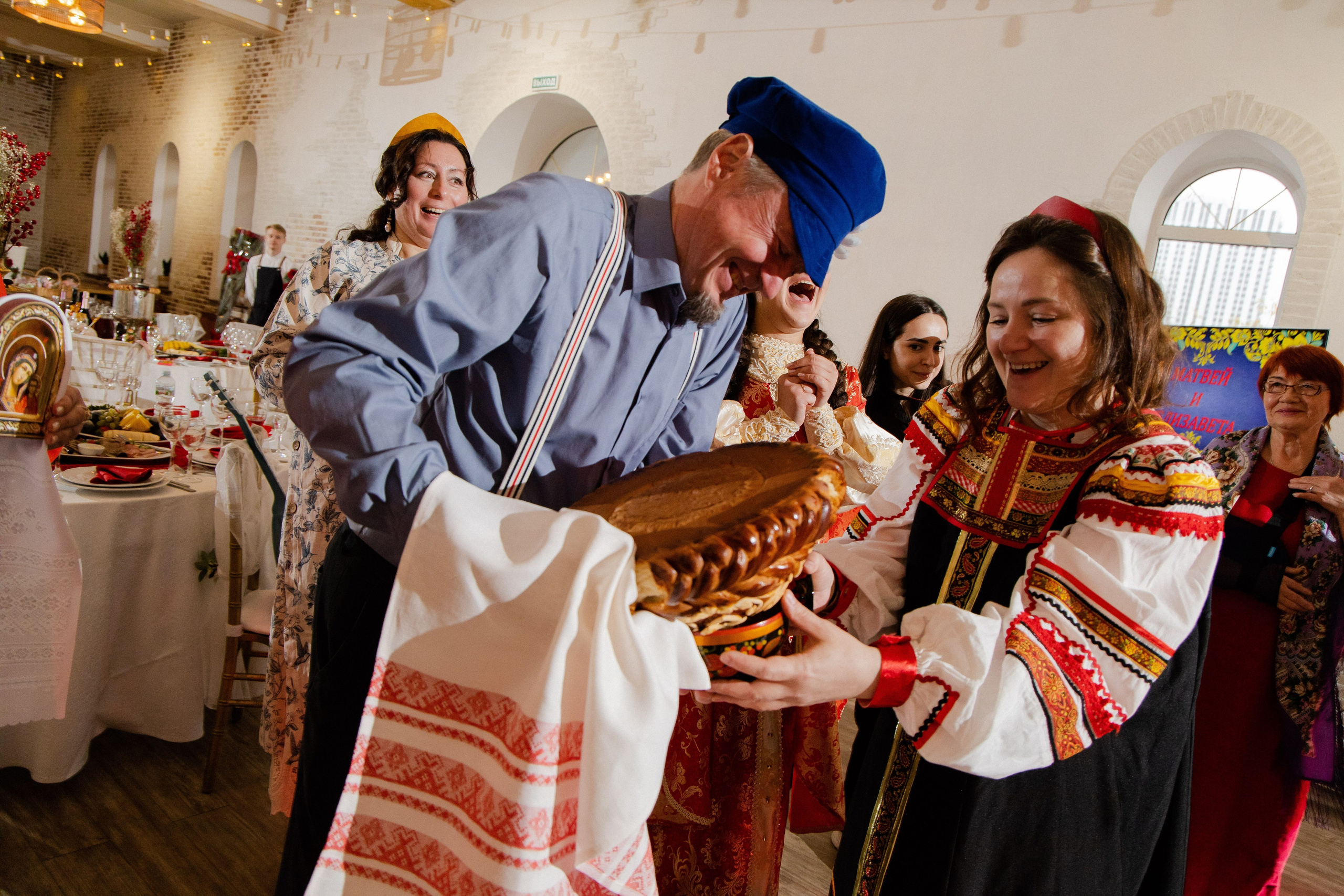 M+E. Организация и съёмка мероприятий любого формата. Иван Быков