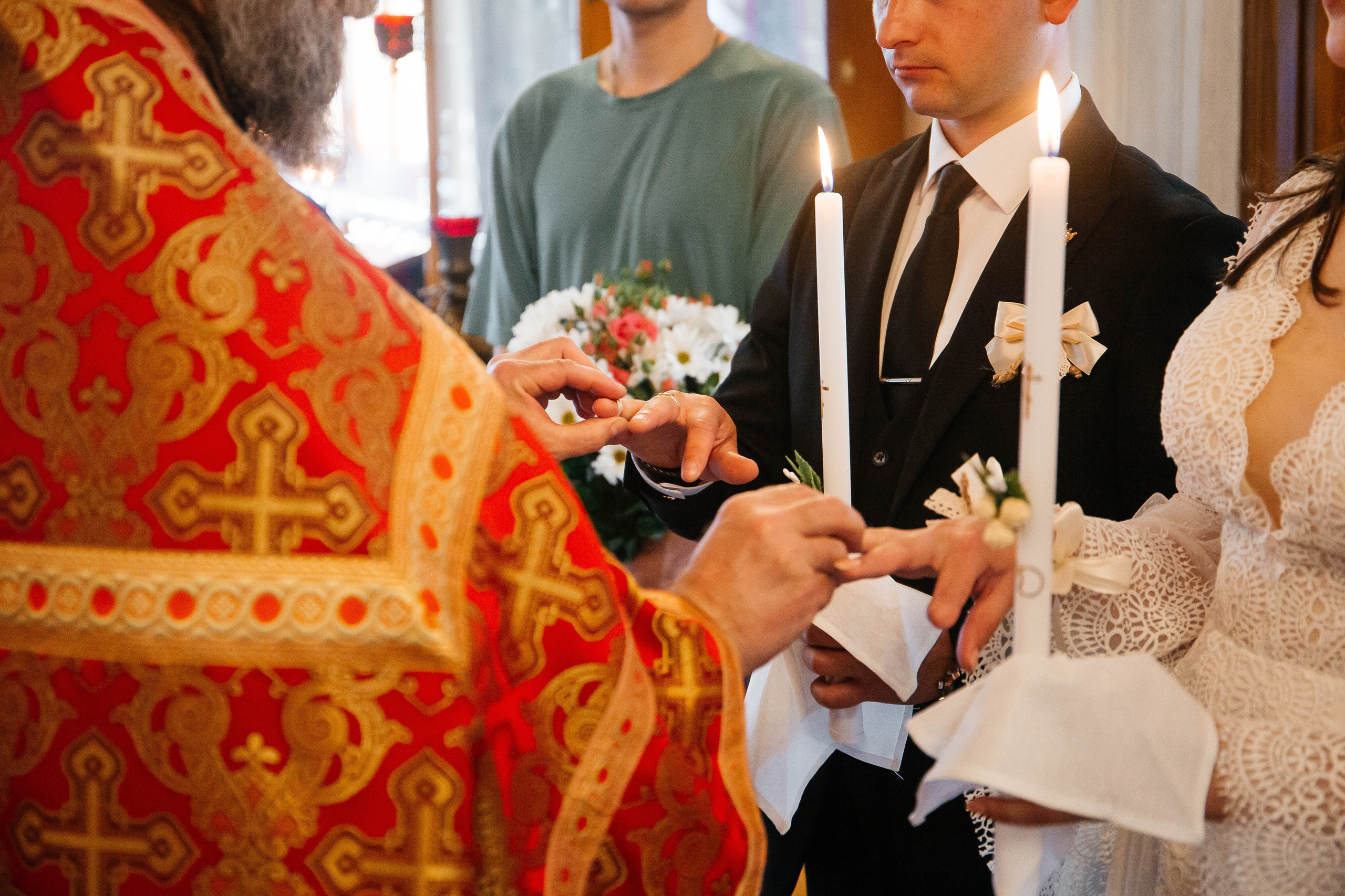 Венчание в Дмитрове, Таинство венчания Марианы и Эдгара. Фотограф Дмитров и МО Валентина Халикова