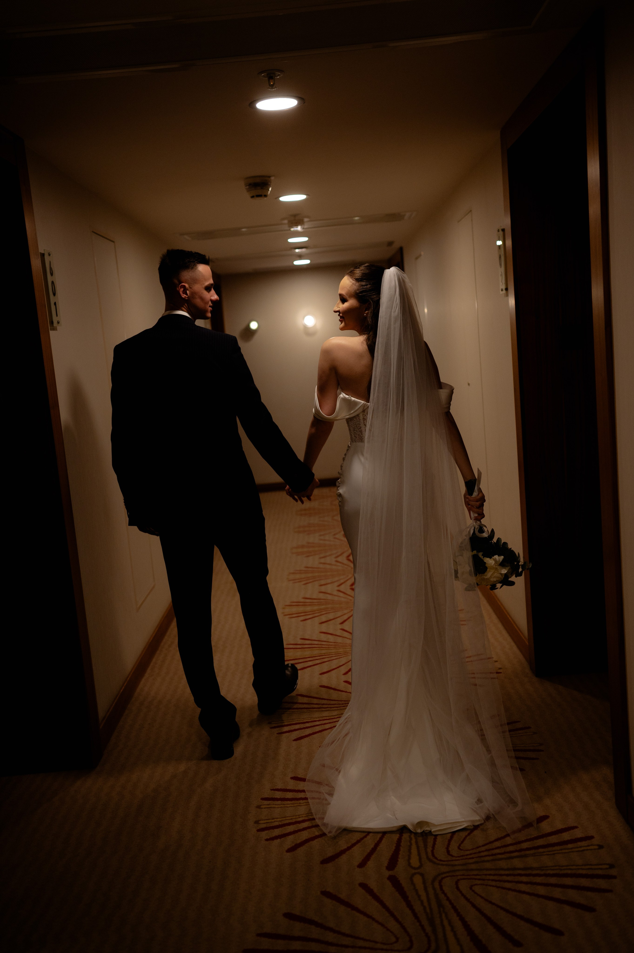 Ю|В. Свадебный фотограф Новосибирск