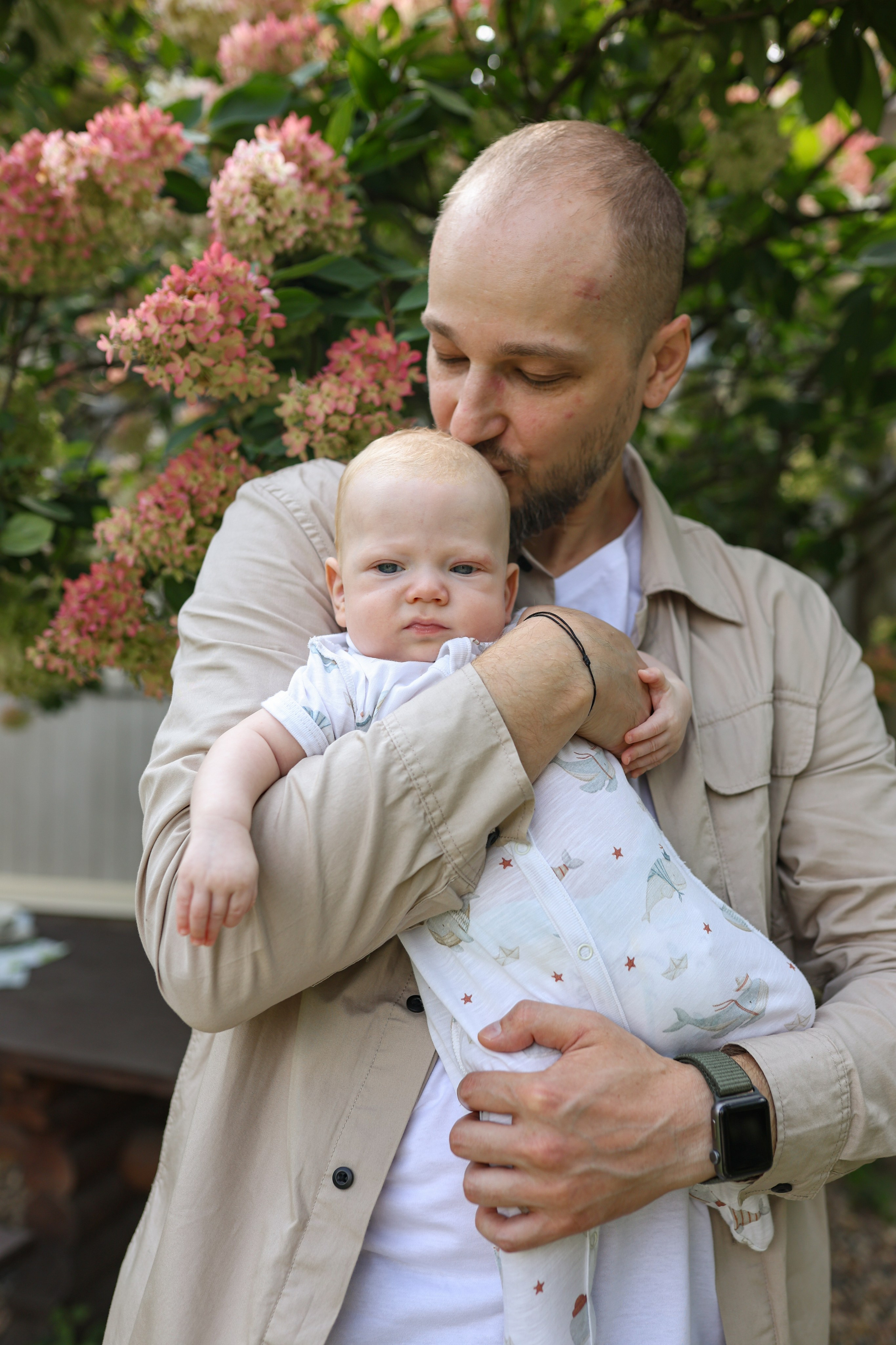 Семейная фотосессия в загородной студии. Фотограф в Железнодорожном и Балашихе