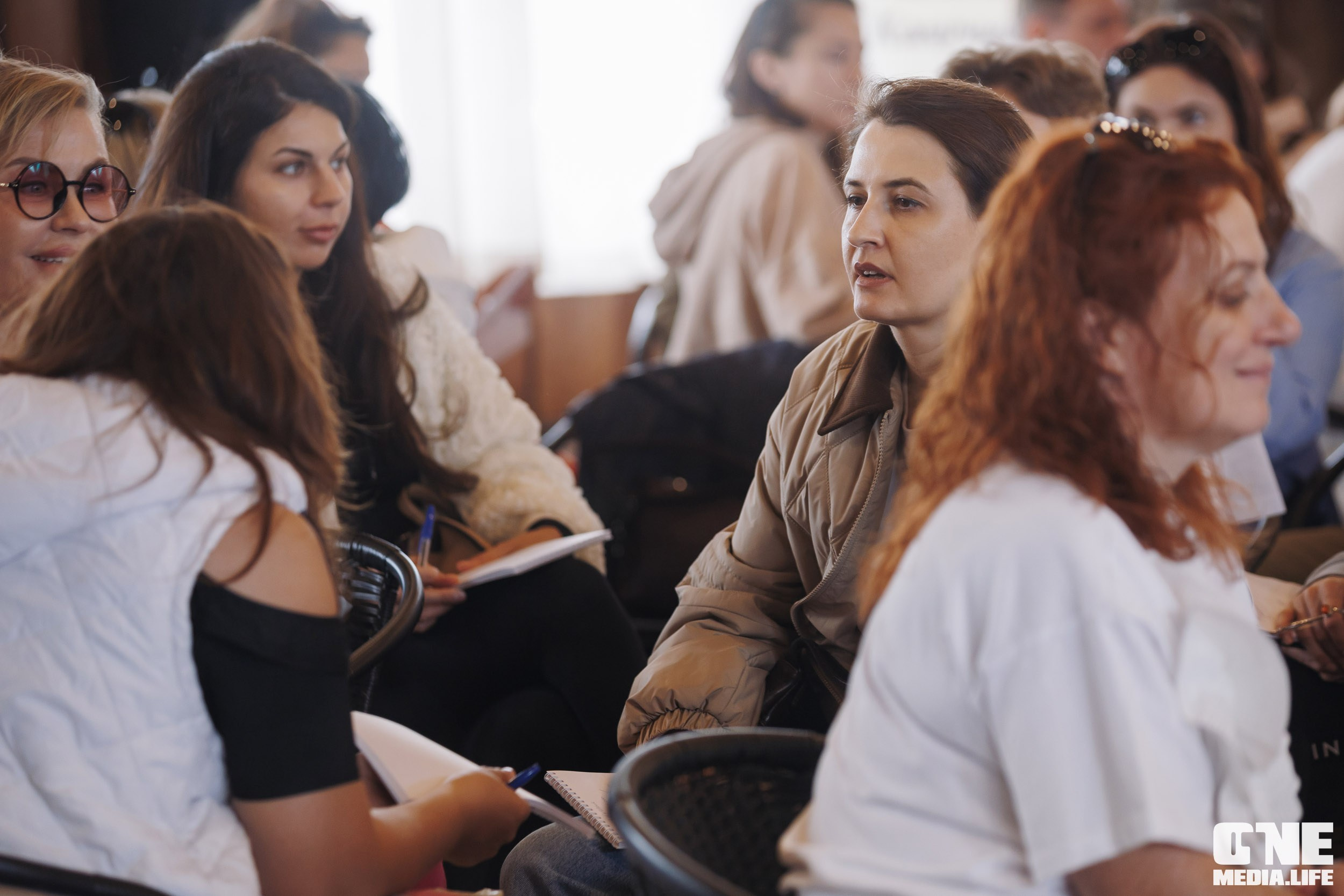 Фоторепортаж с форума «Мой бизнес. Сила в окружении». One Media Life: фоторепортажи, фотоотчеты с мероприятий и заведений