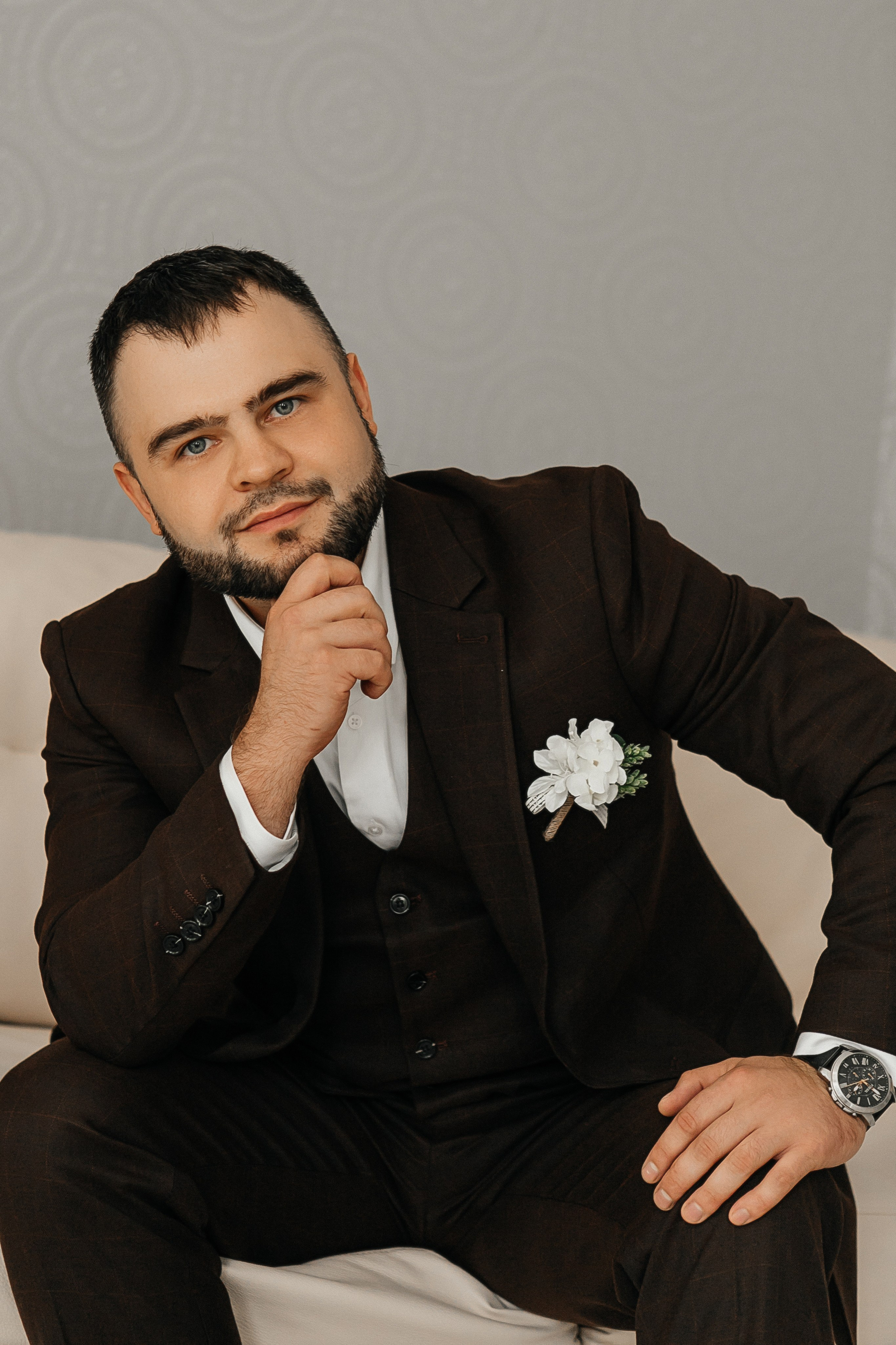 Свадебная фотосессия. Свадьба Дмитрия и Тамары. Фотограф в Иркутске Анастасия Кись. Студийная фотосессия беременности в тканях Иркутск. Семейная фотосессия, ПОРТРЕТ «ПОКОЛЕНИЕ»